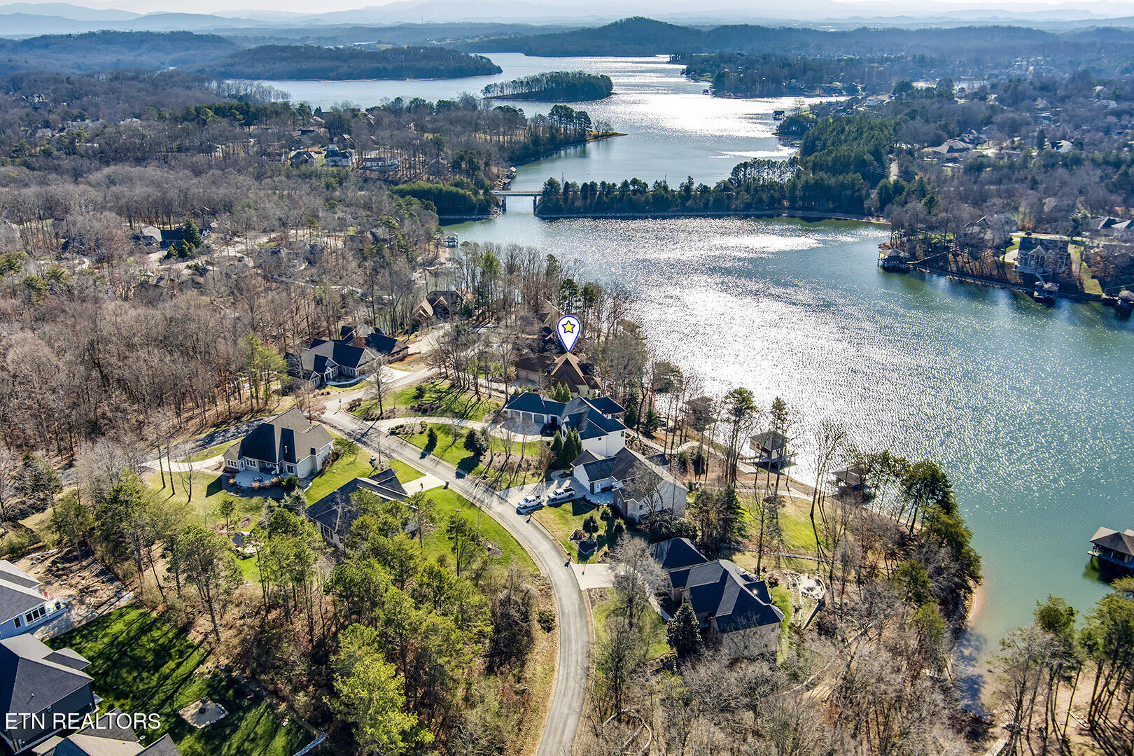 207 Amega Trace Loudon TN 37774
