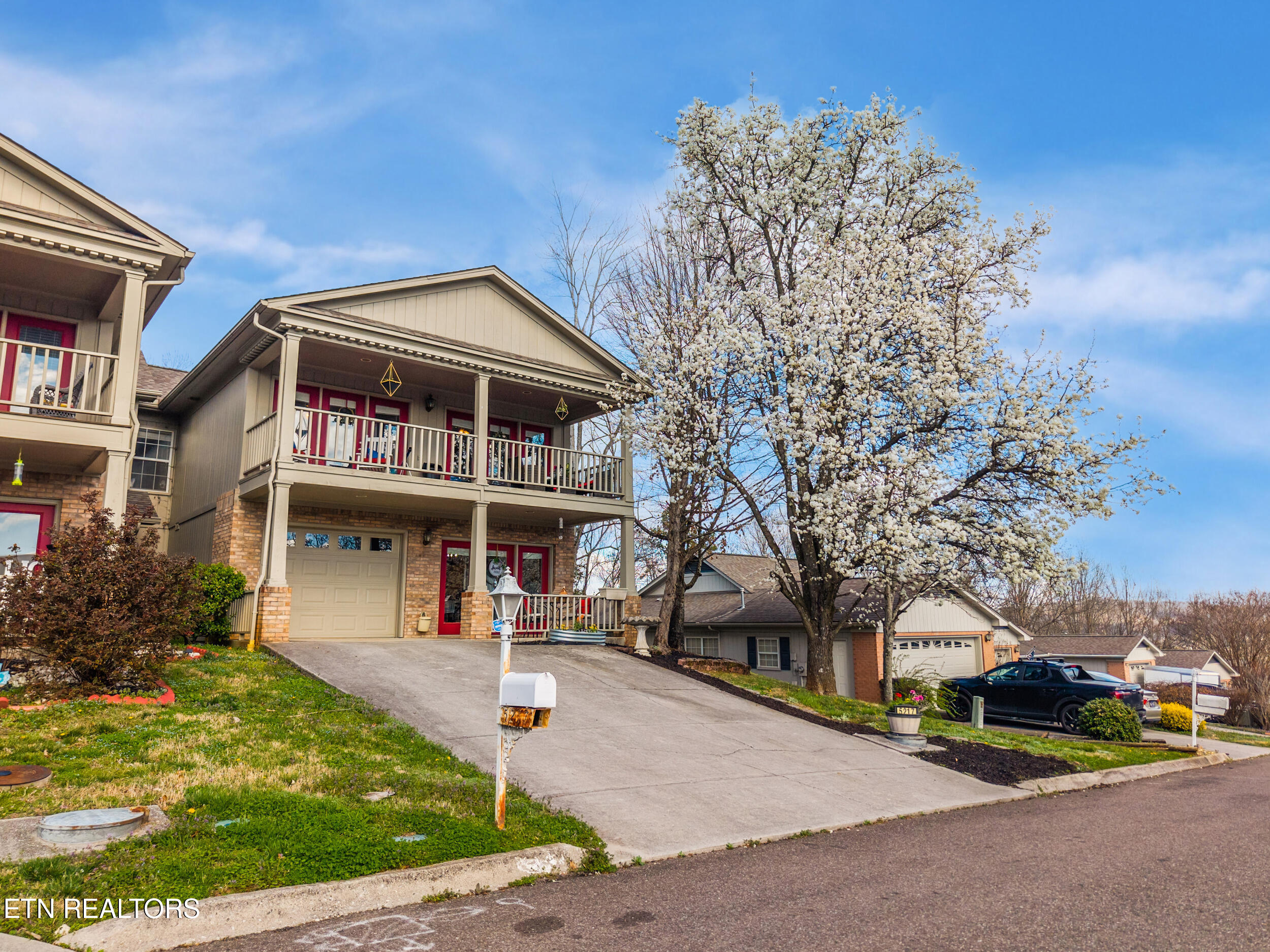 5217 Brig Lane Knoxville TN 37914