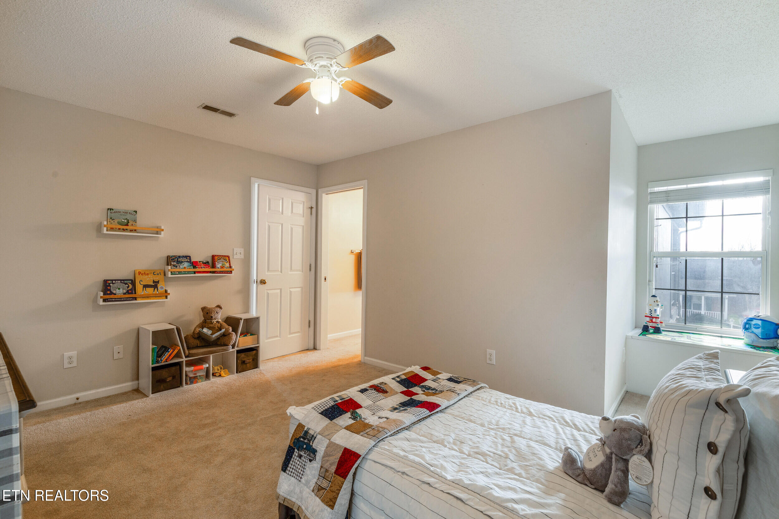 5217 Brig Lane Knoxville TN 37914