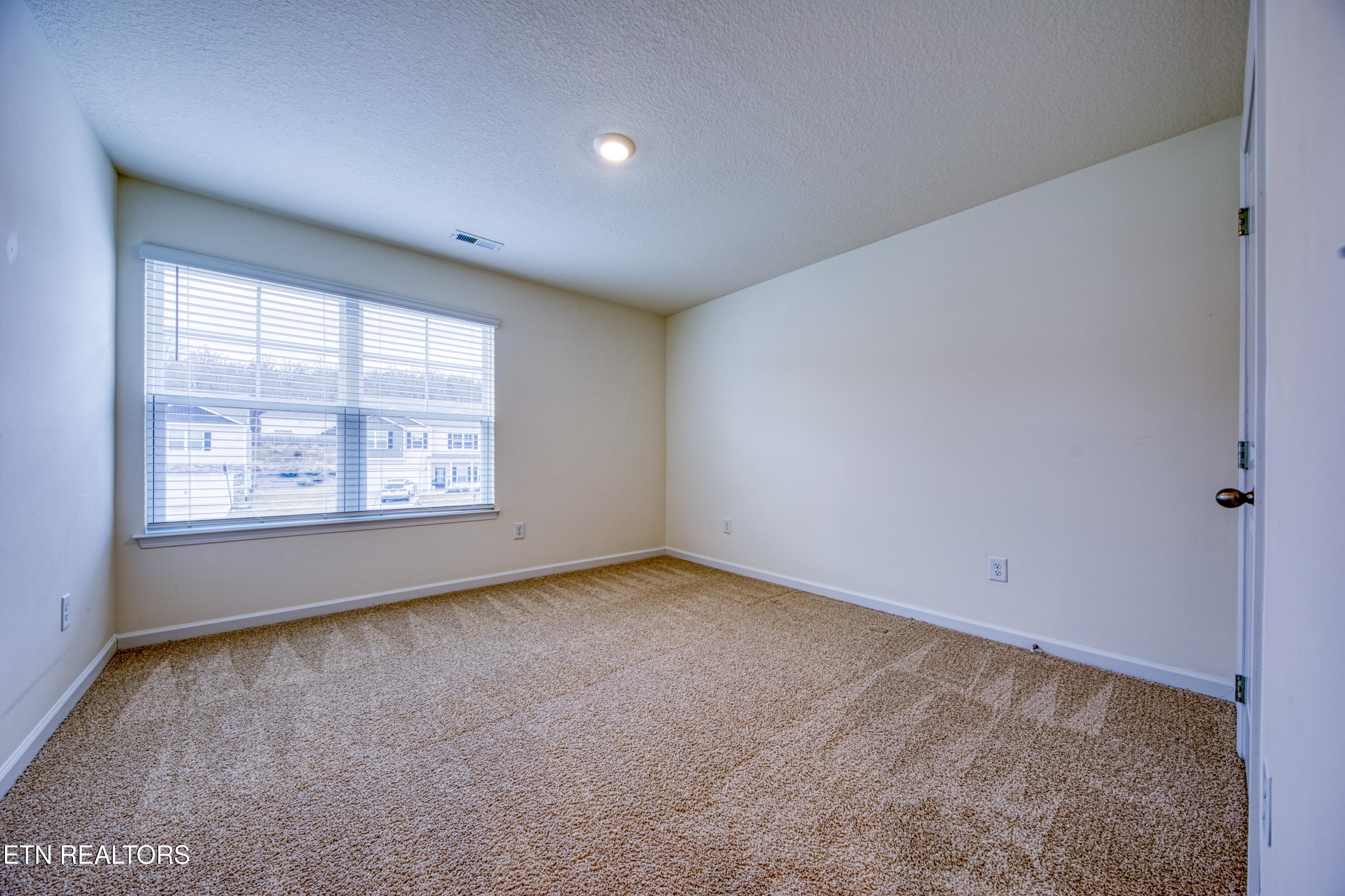 12010 Poppyseed Lane Knoxville TN 37932