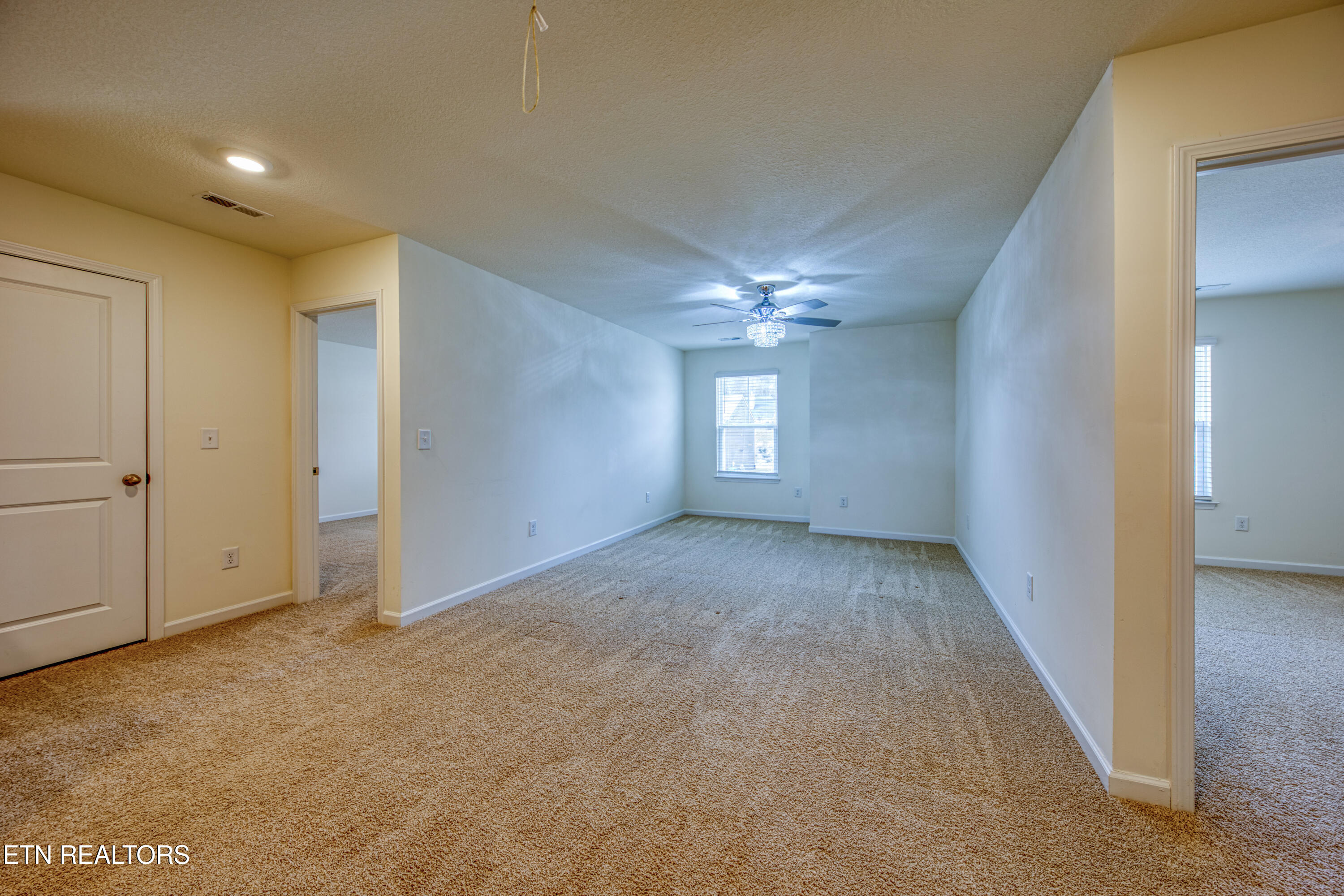 12010 Poppyseed Lane Knoxville TN 37932