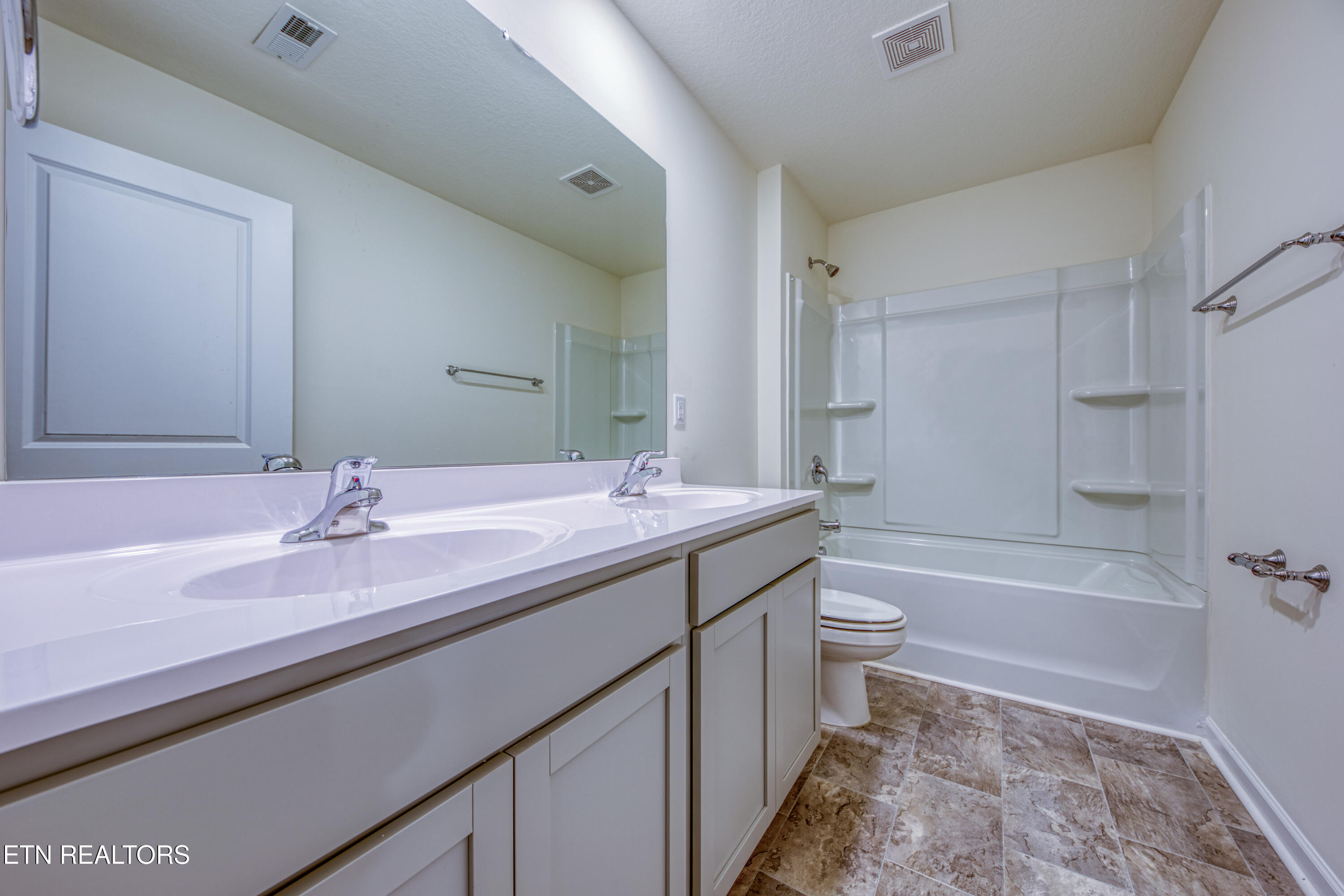 12010 Poppyseed Lane Knoxville TN 37932