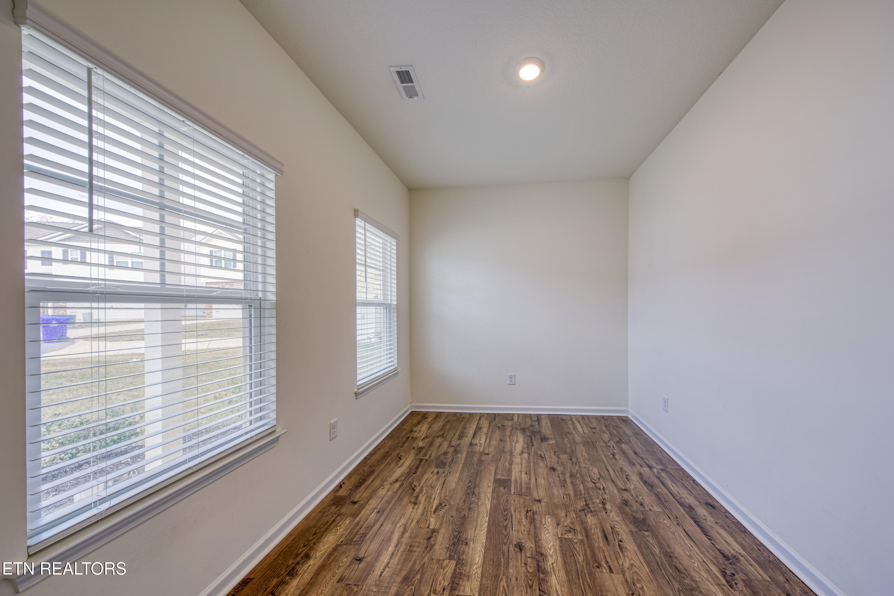12010 Poppyseed Lane Knoxville TN 37932