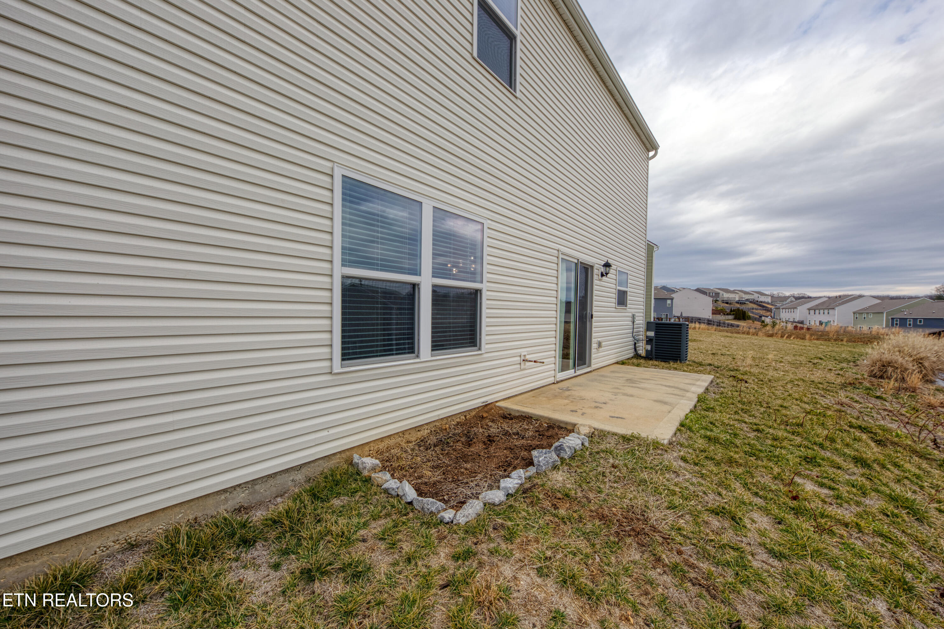 12010 Poppyseed Lane Knoxville TN 37932