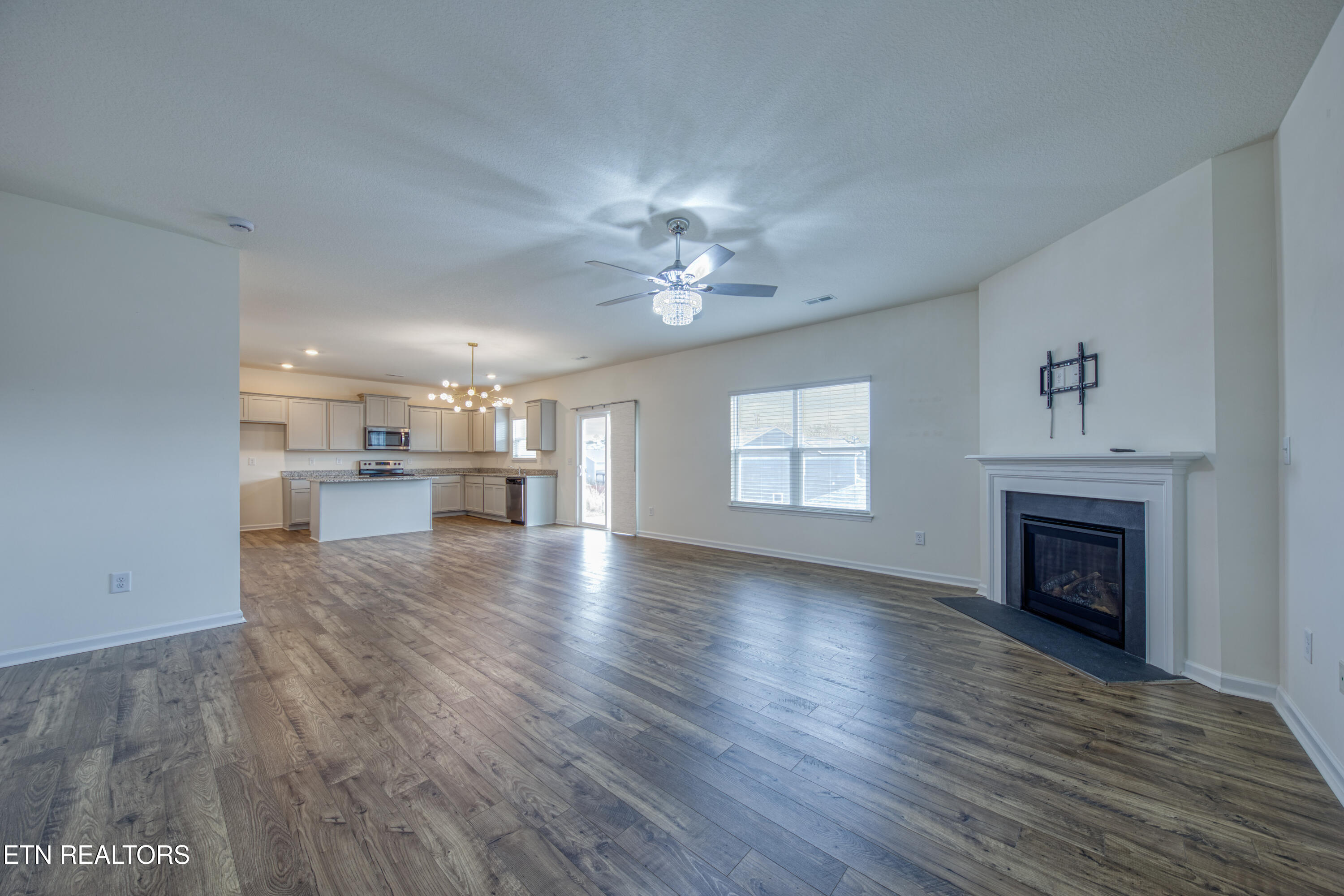 12010 Poppyseed Lane Knoxville TN 37932