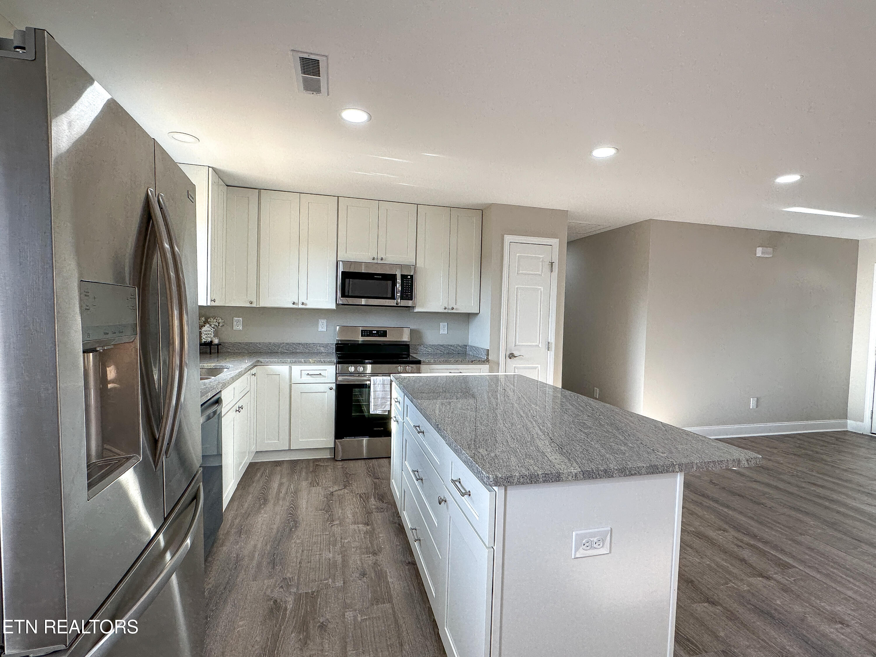 6874 Westgate Circle Talbott TN 37877