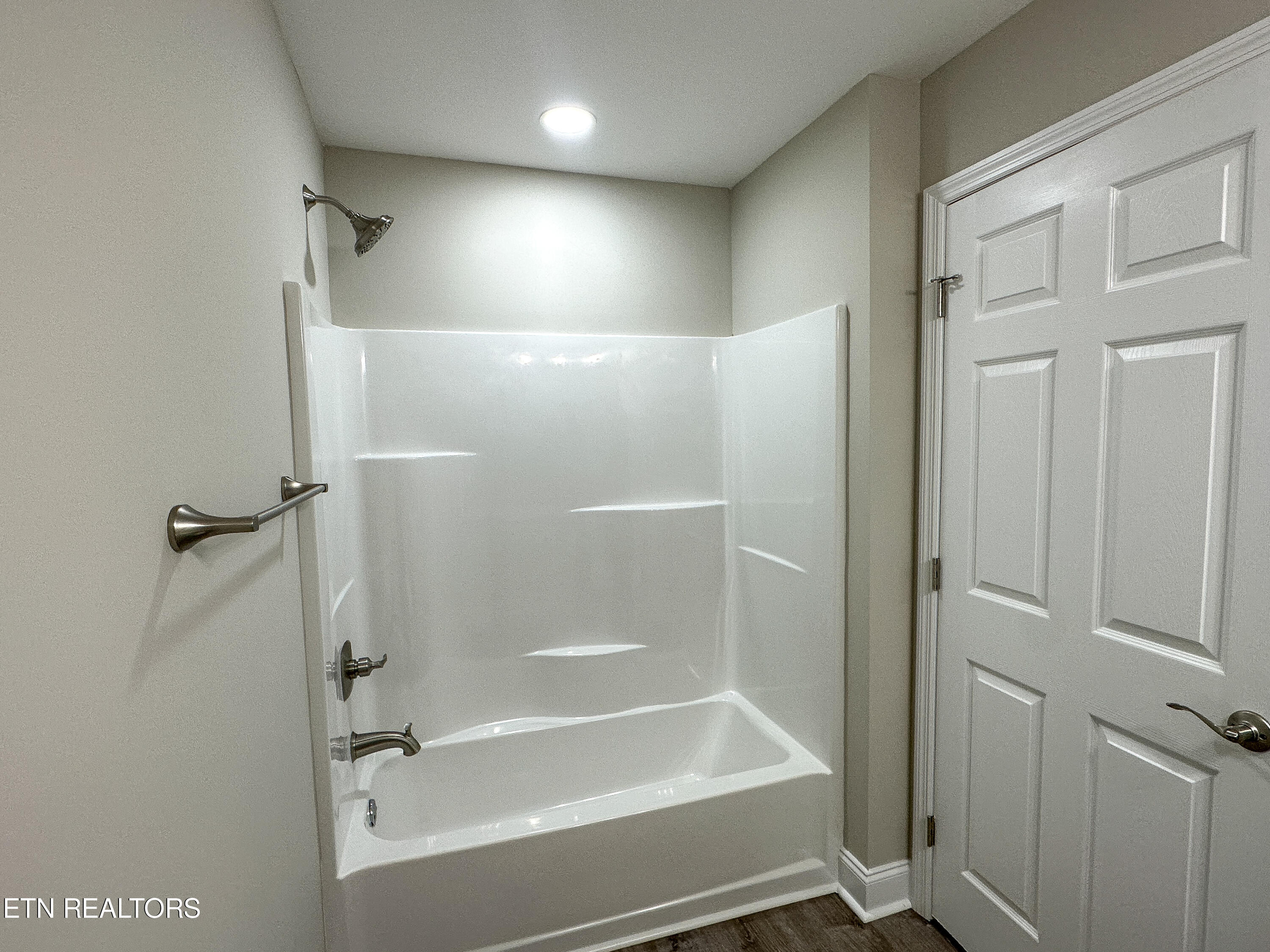 6874 Westgate Circle Talbott TN 37877