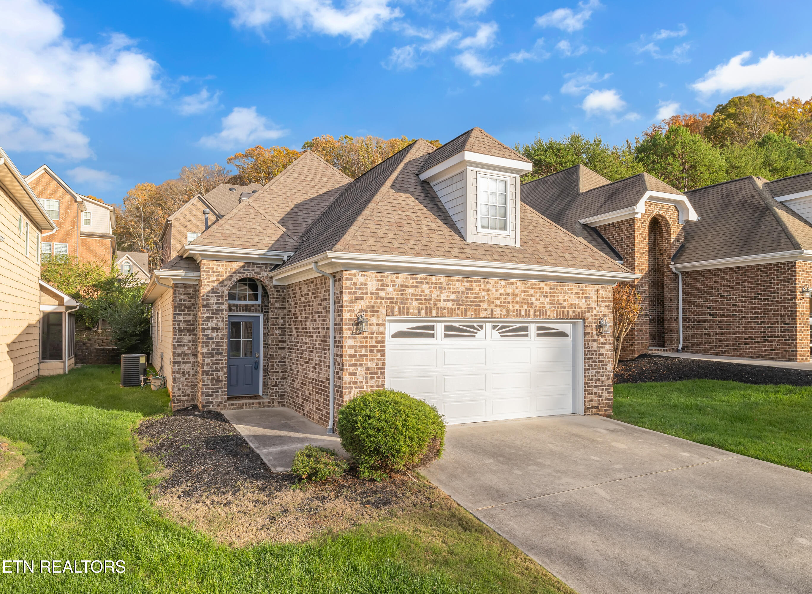 1036 Gothic Manor Way Knoxville TN 37923