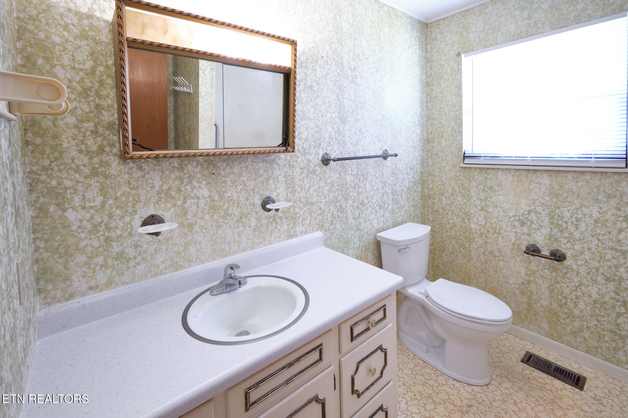 1105 Ridge Road Sevierville TN 37862