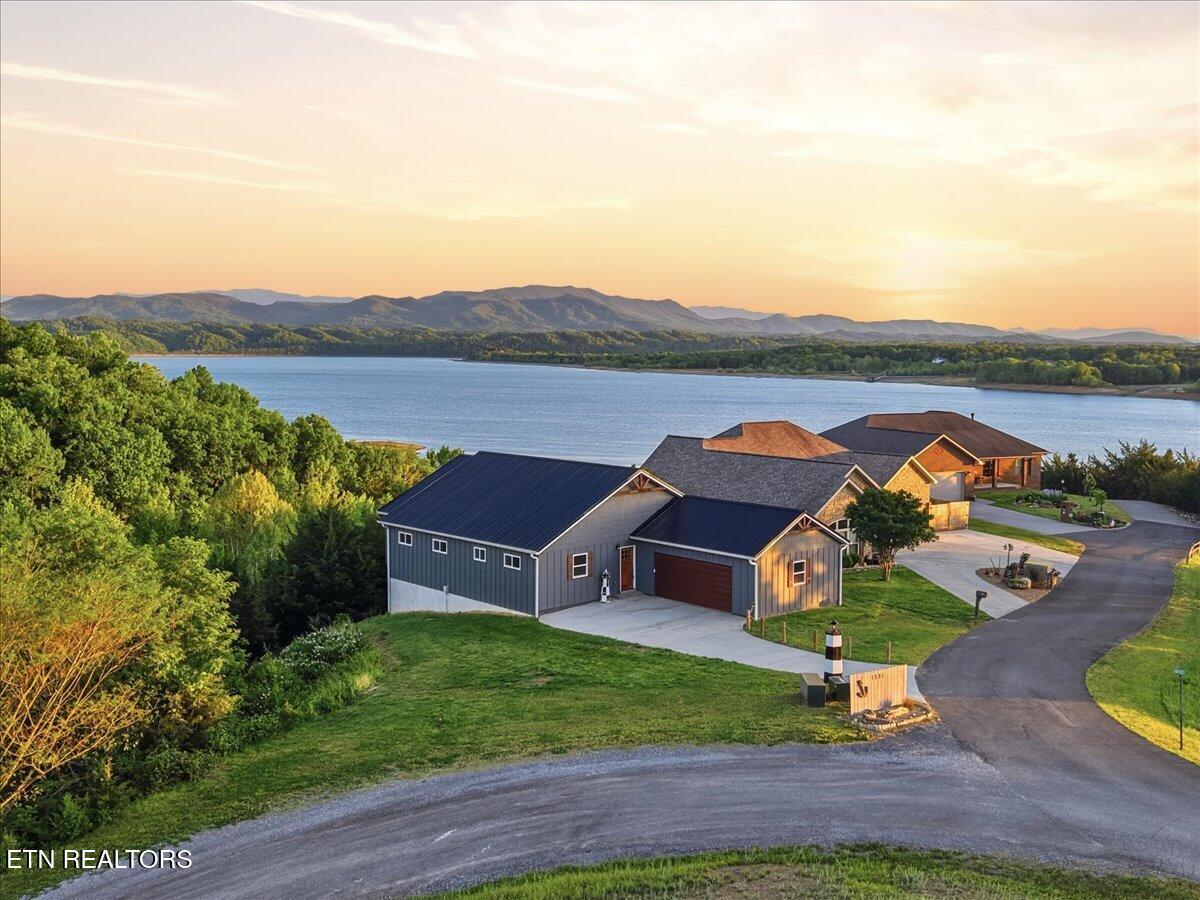 1321 Aqua Vista Way Newport TN 37821