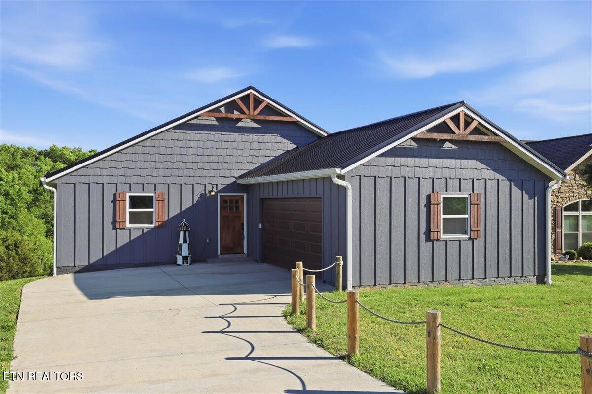 1321 Aqua Vista Way Newport TN 37821