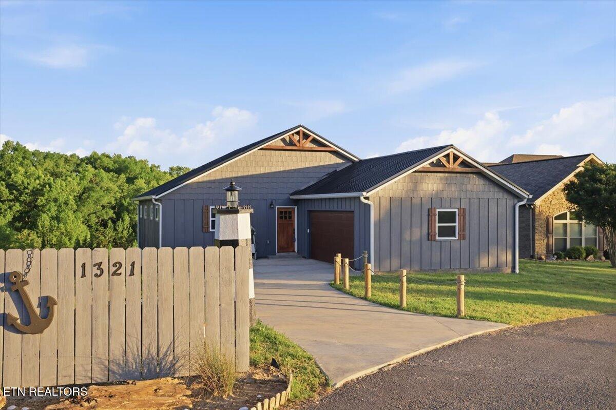 1321 Aqua Vista Way Newport TN 37821
