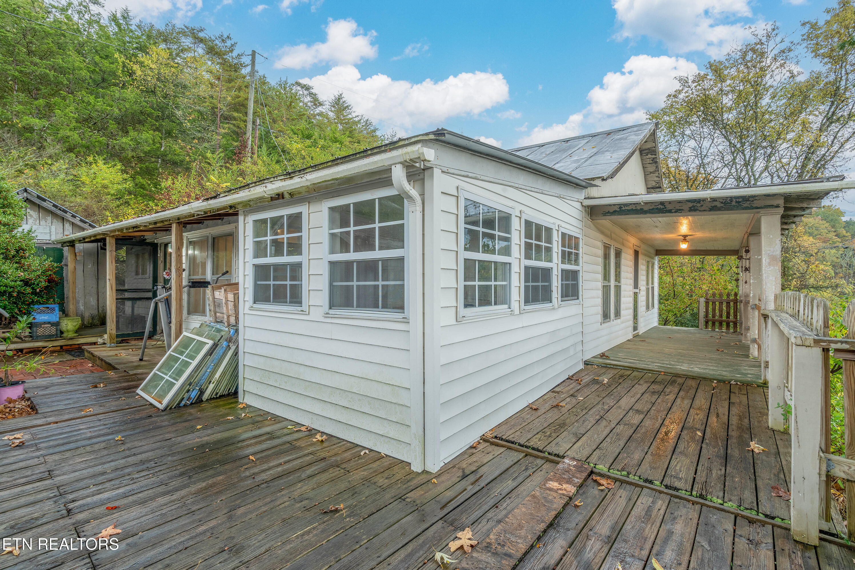2519 Maples Branch Road Sevierville TN 37876