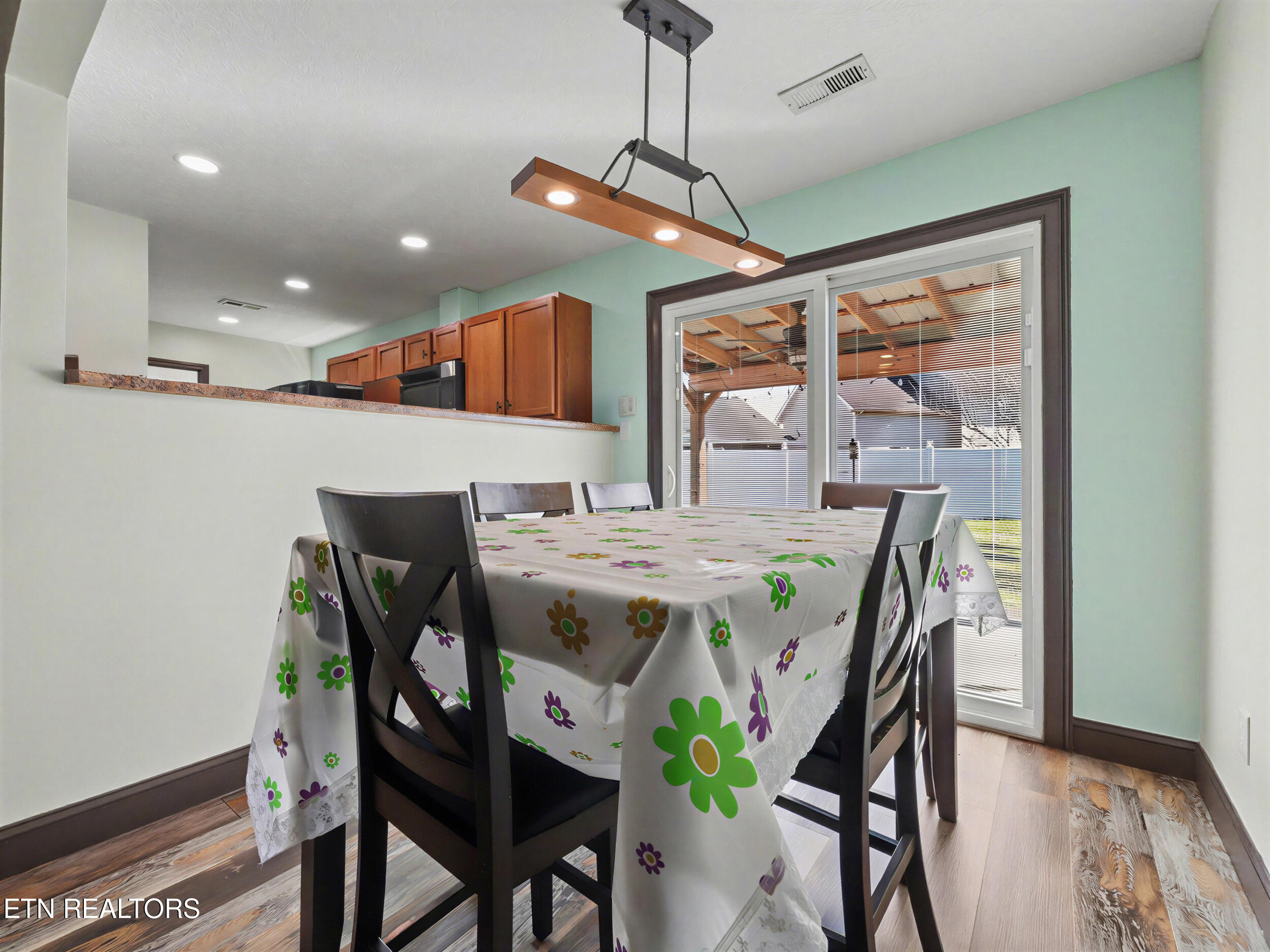 2948 Titanium Lane Knoxville TN 37918