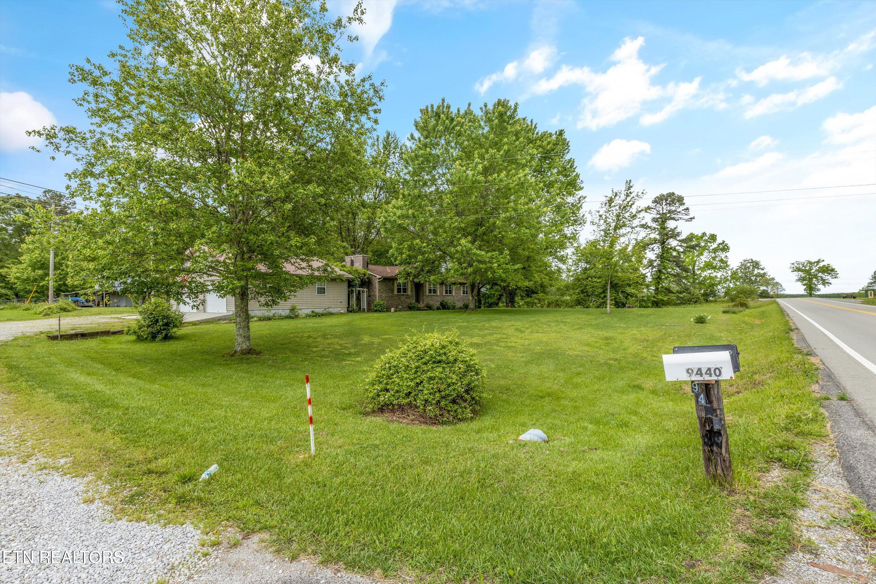 9438 Morgan County Highway Sunbright TN 37872