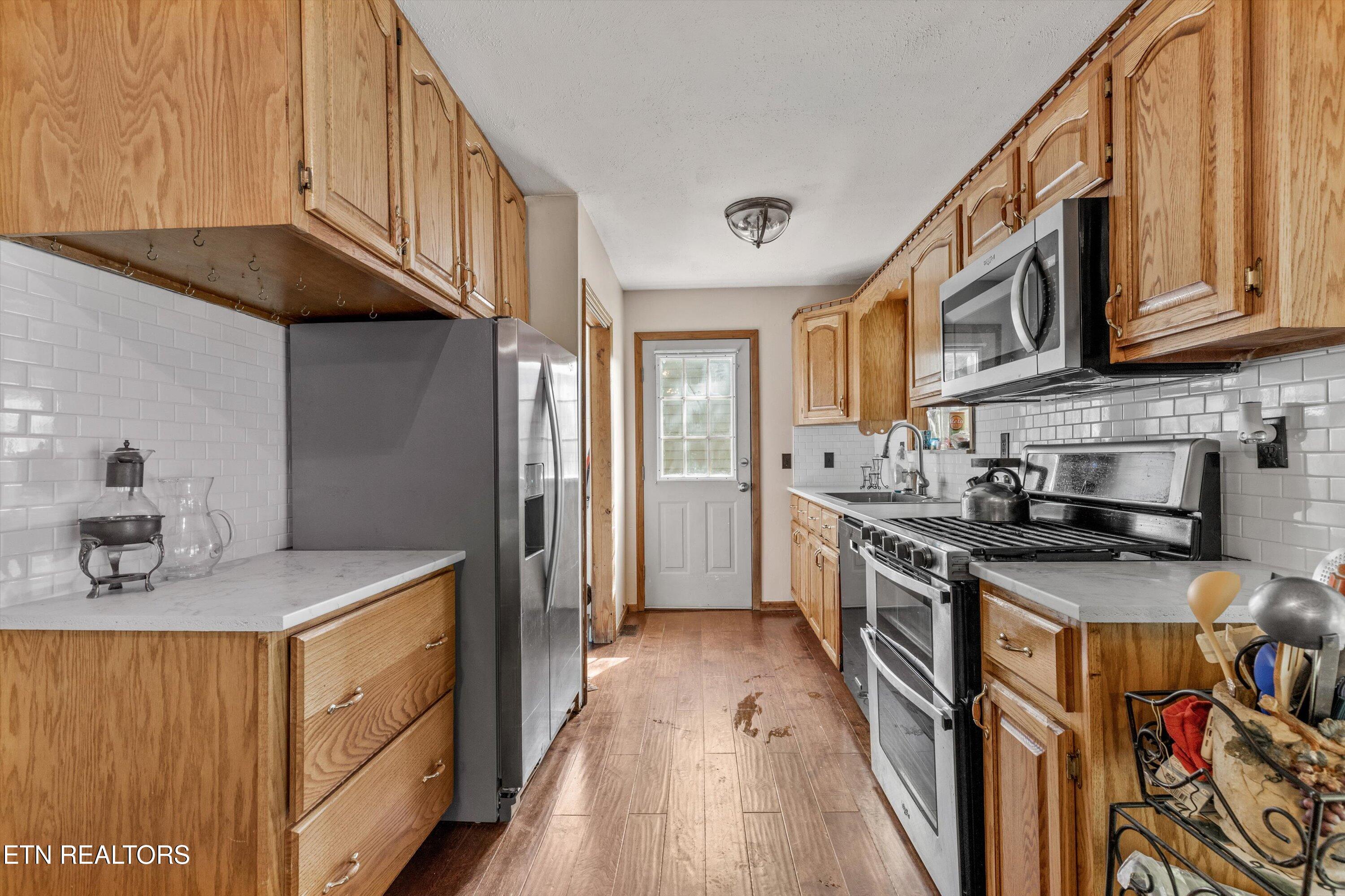 9438 Morgan County Highway Sunbright TN 37872