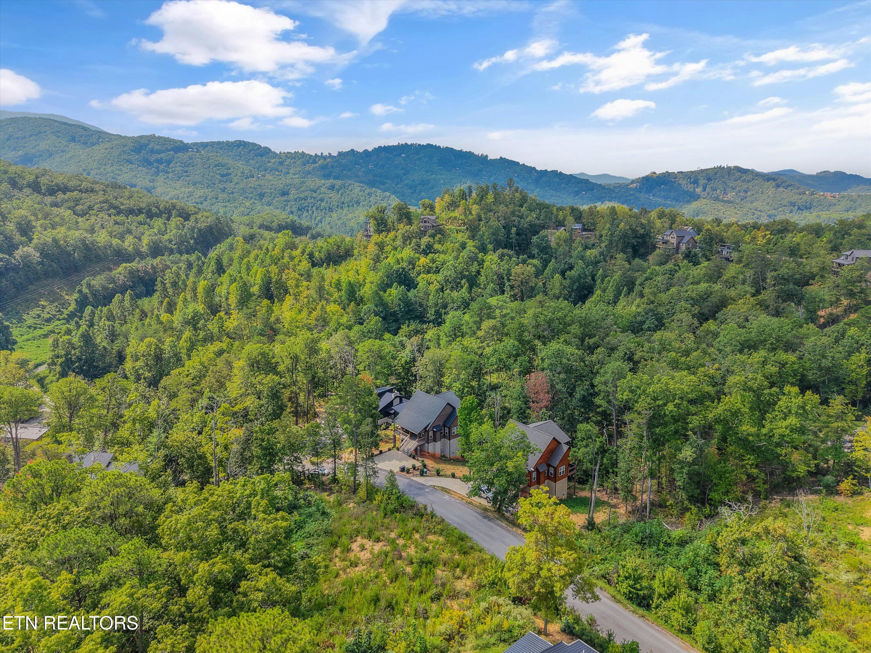 3012 Cloudburst Drive Sevierville TN 37862
