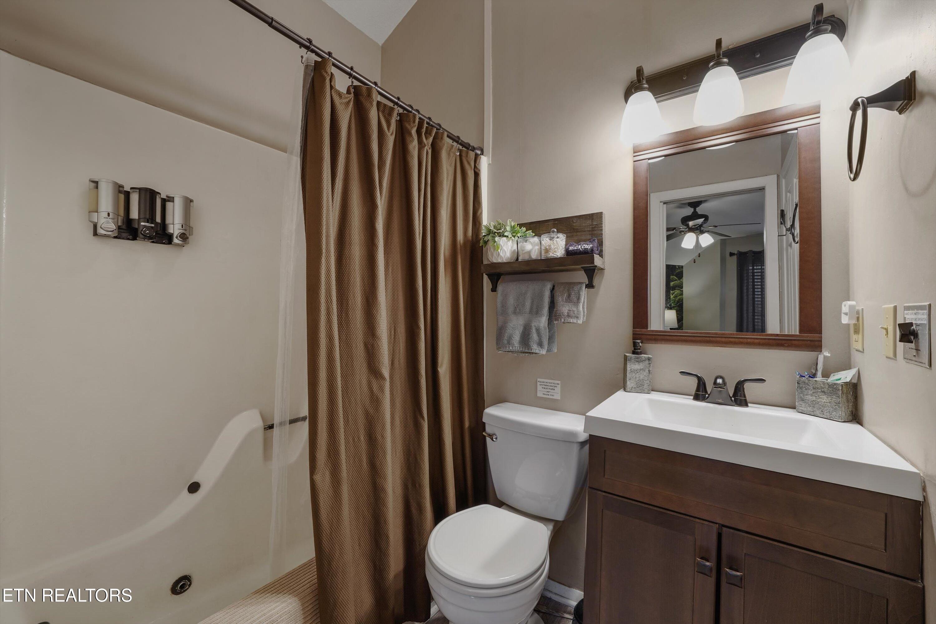 1103 Villa Lane Gatlinburg TN 37738