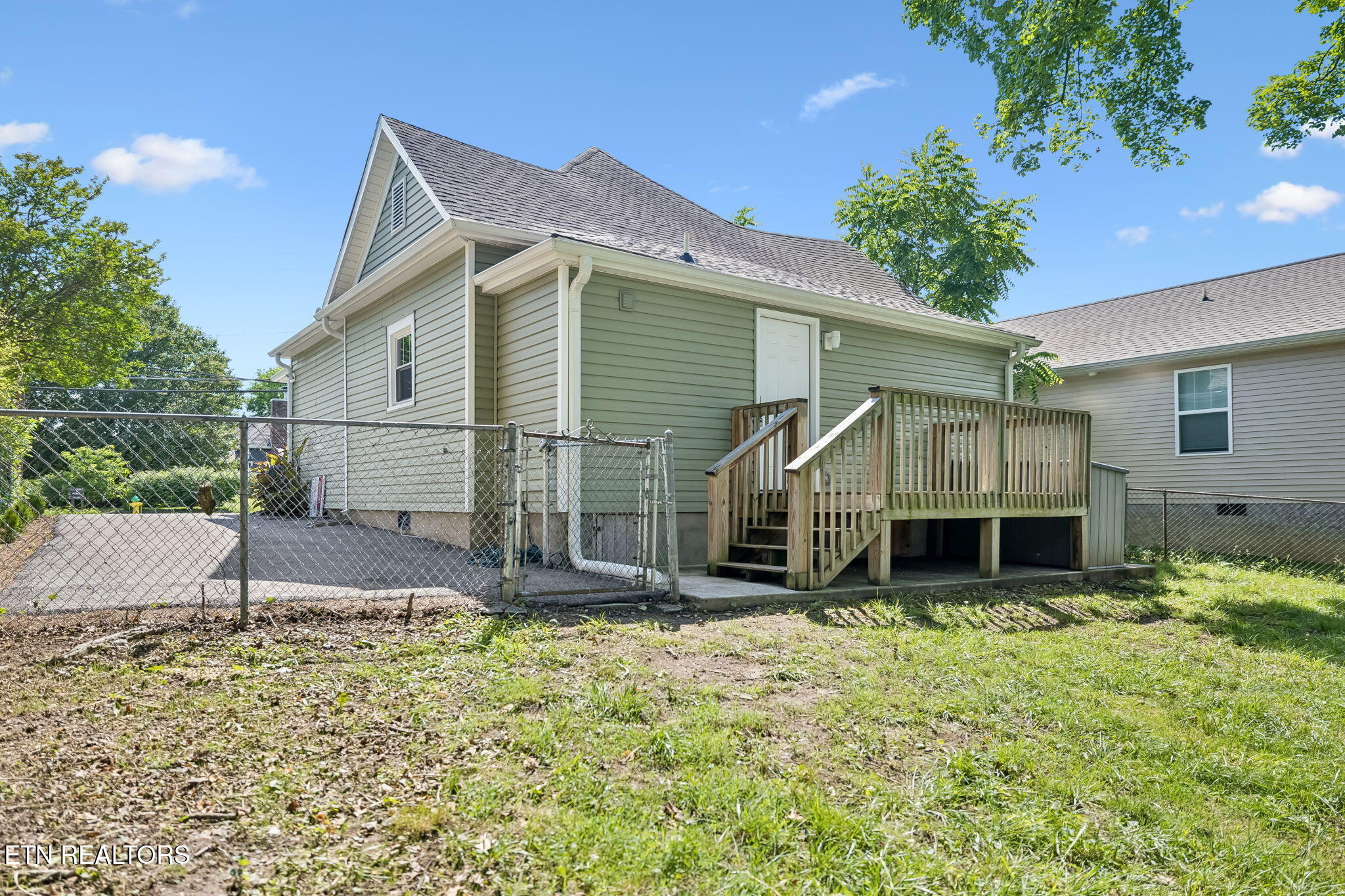 2502 Harvey Street Knoxville TN 37917