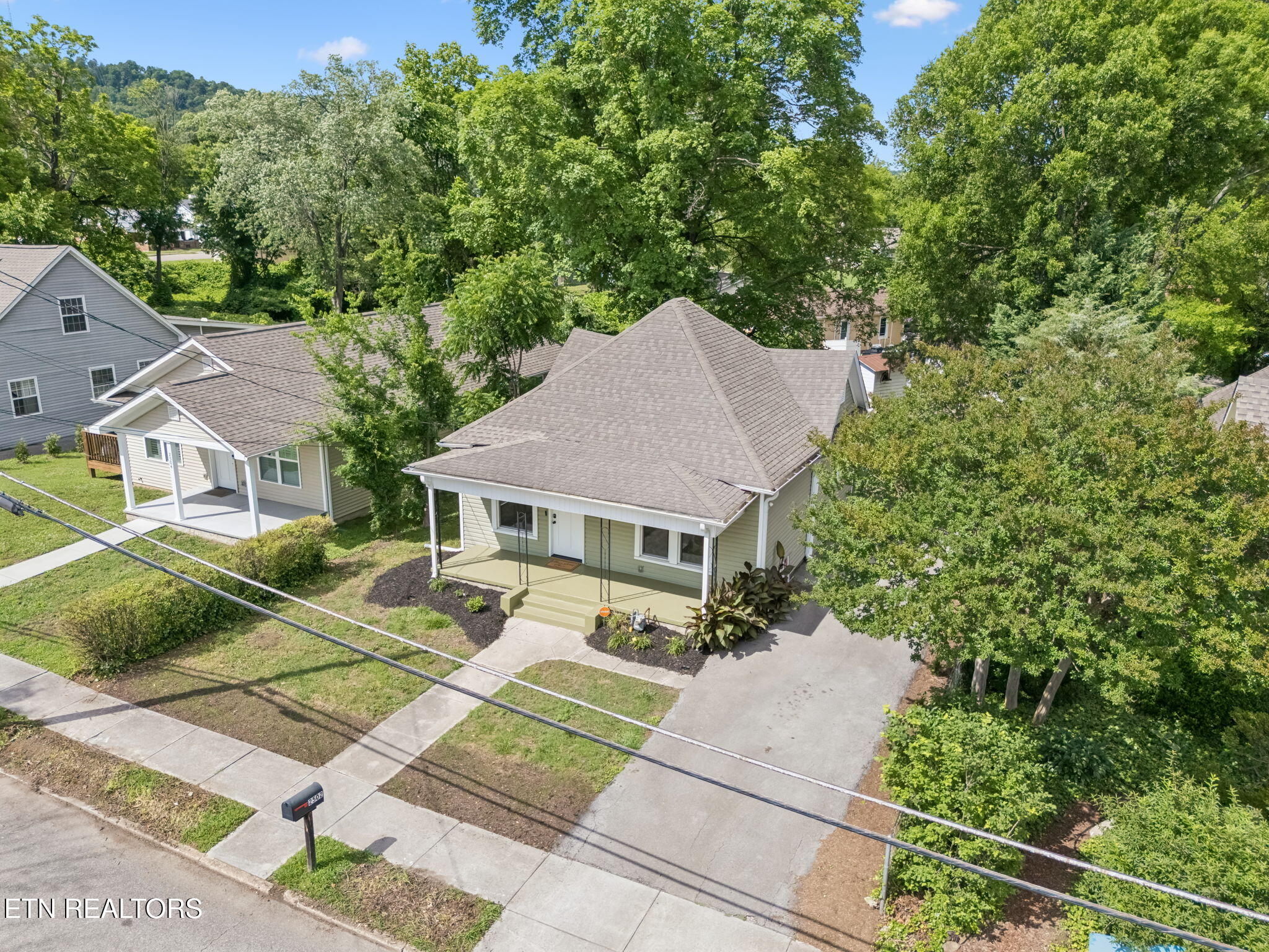 2502 Harvey Street Knoxville TN 37917