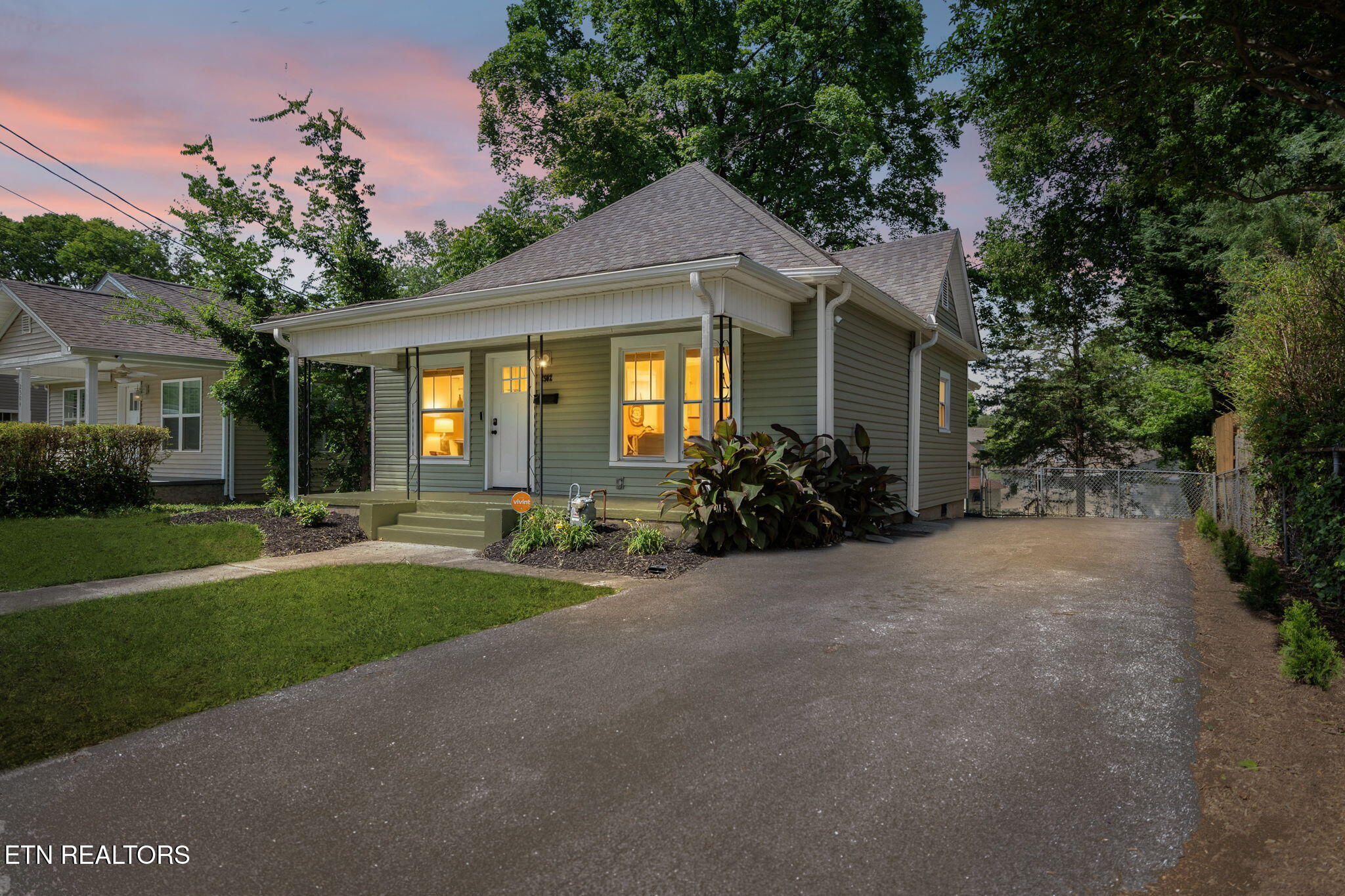 2502 Harvey Street Knoxville TN 37917