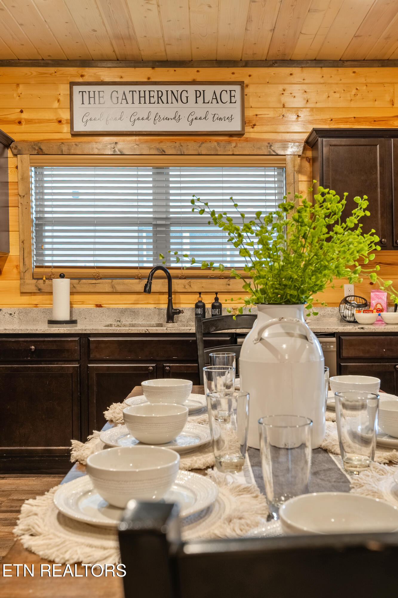 1654 Veterans Boulevard Sevierville TN 37862