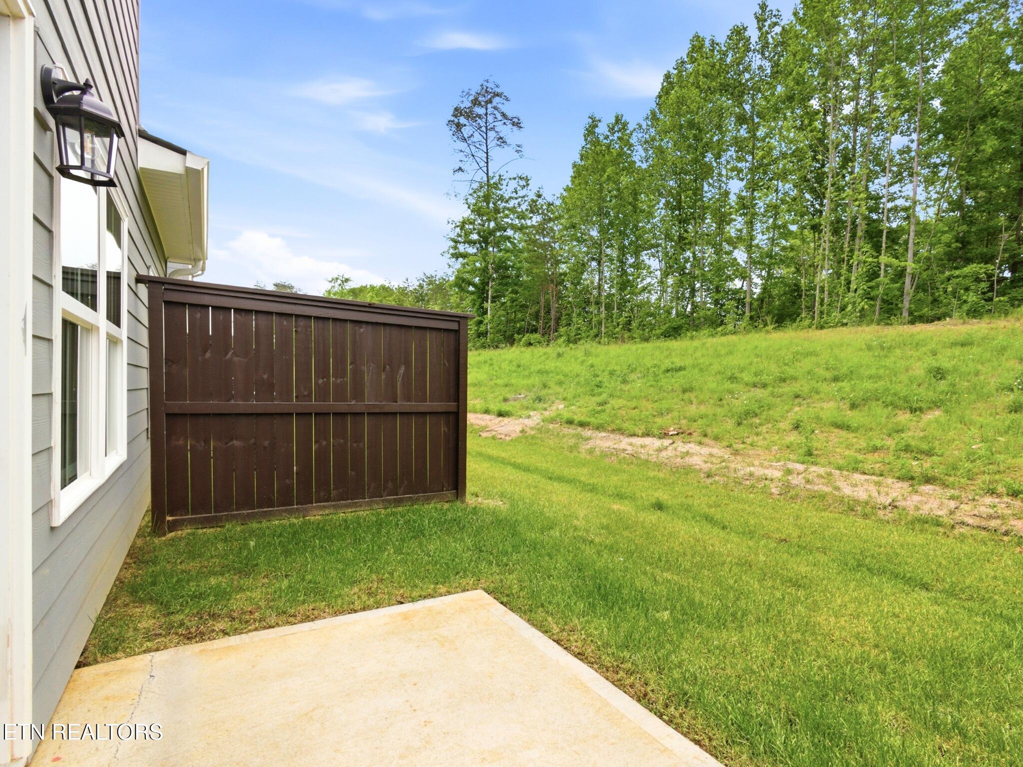 7334 Sun Blossom Lane Knoxville TN 37924