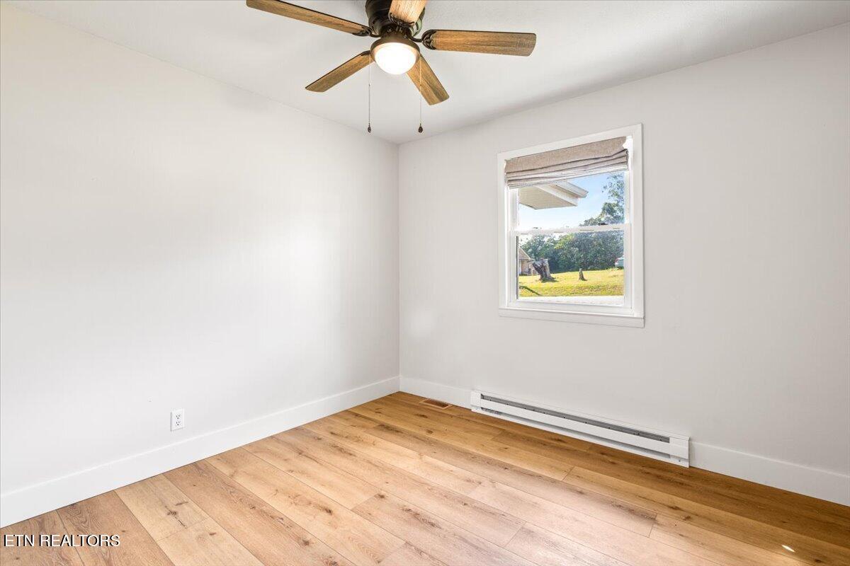 234 College Park Road Lafollette TN 37766