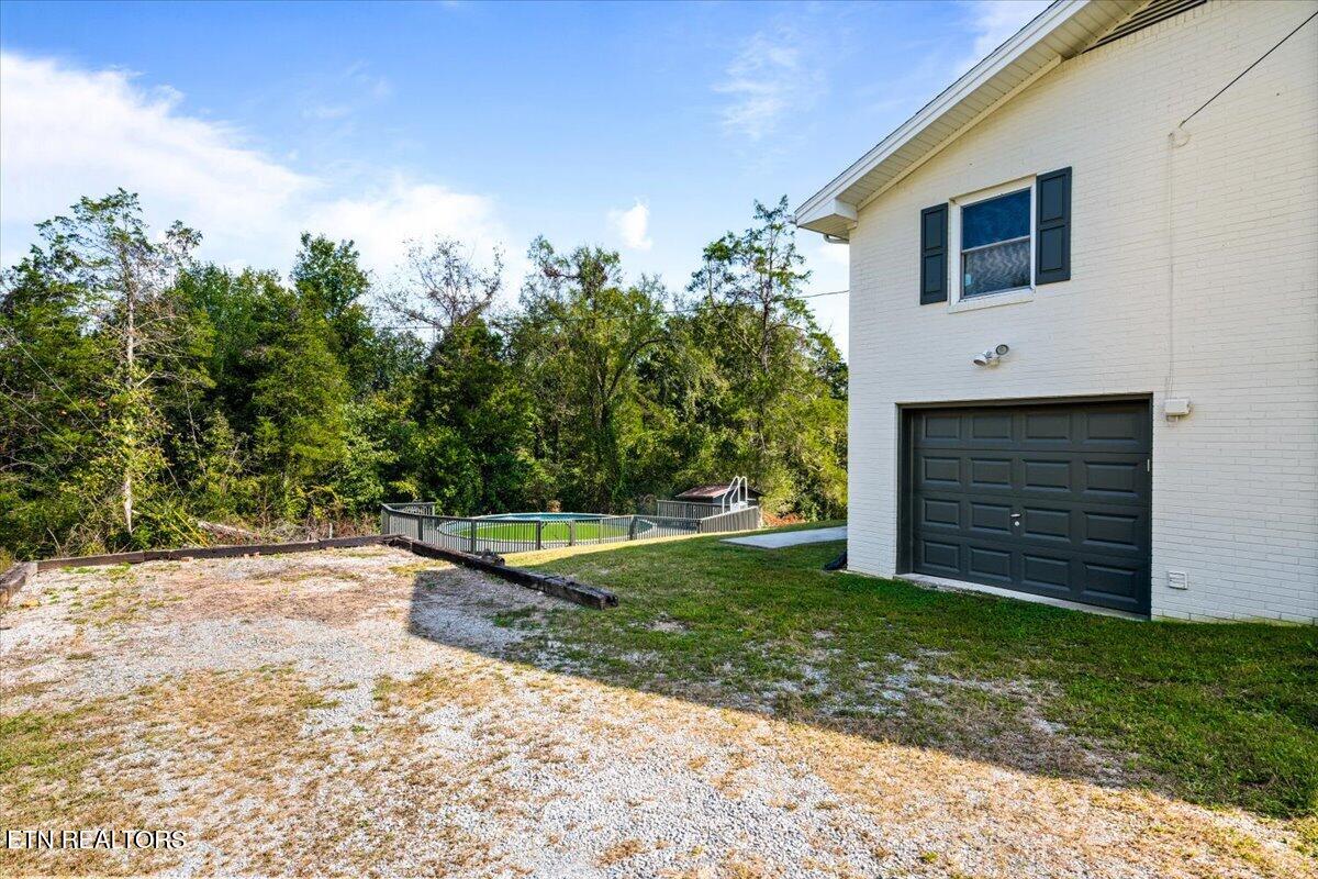 234 College Park Road Lafollette TN 37766