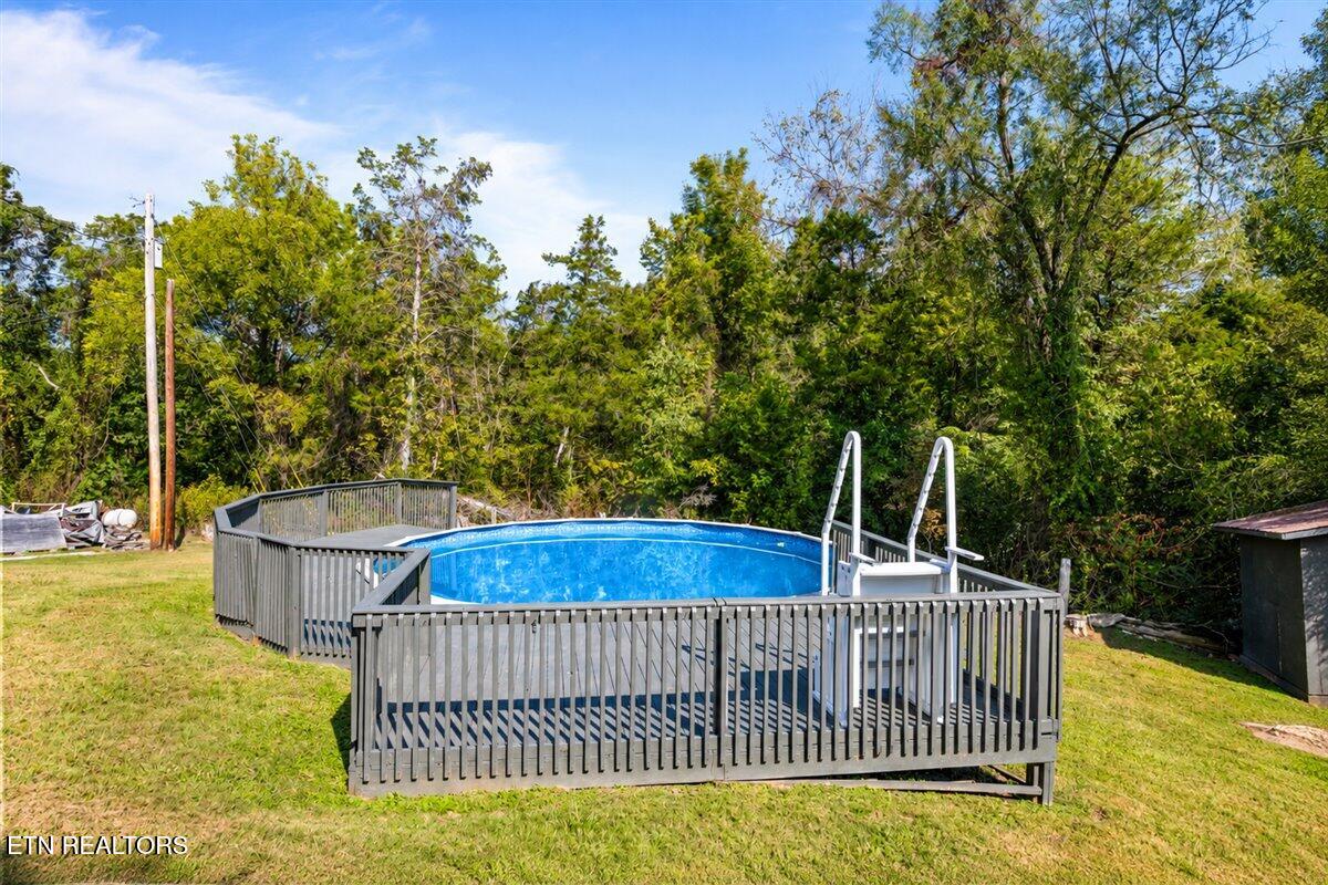 234 College Park Road Lafollette TN 37766