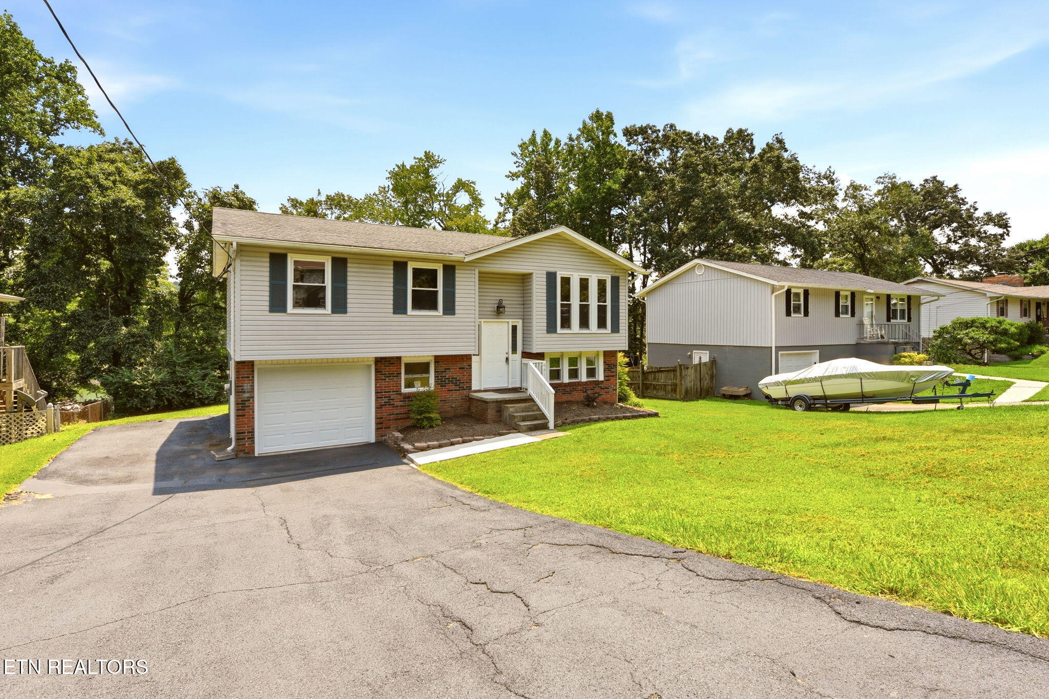 6616 Greenview Drive Knoxville TN 37918