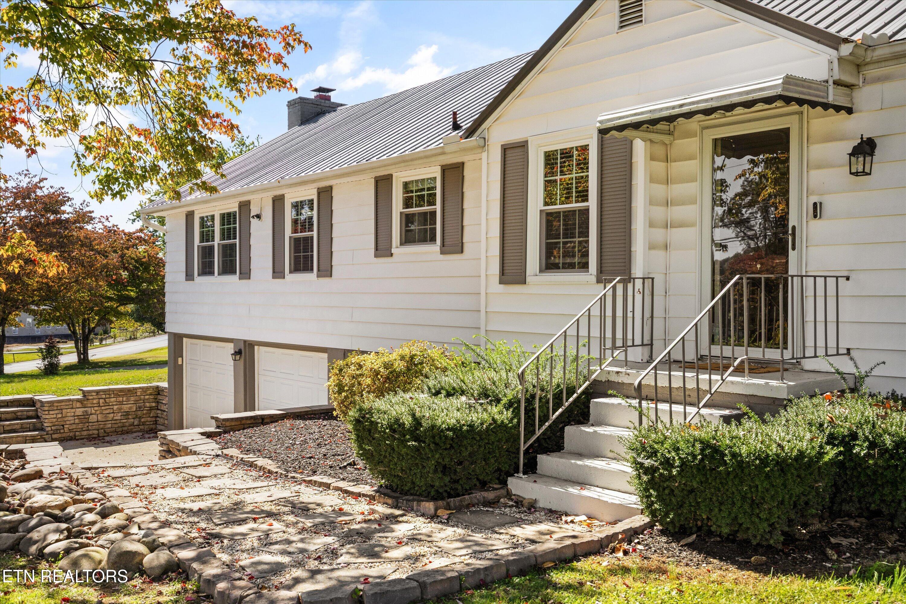209 S Laurel Circle Knoxville TN 37912