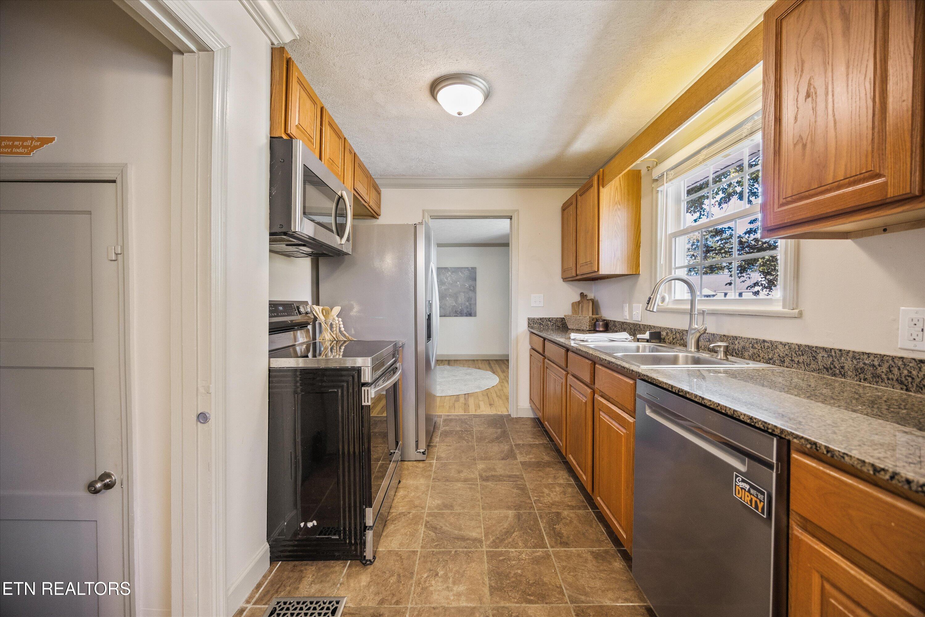 209 S Laurel Circle Knoxville TN 37912