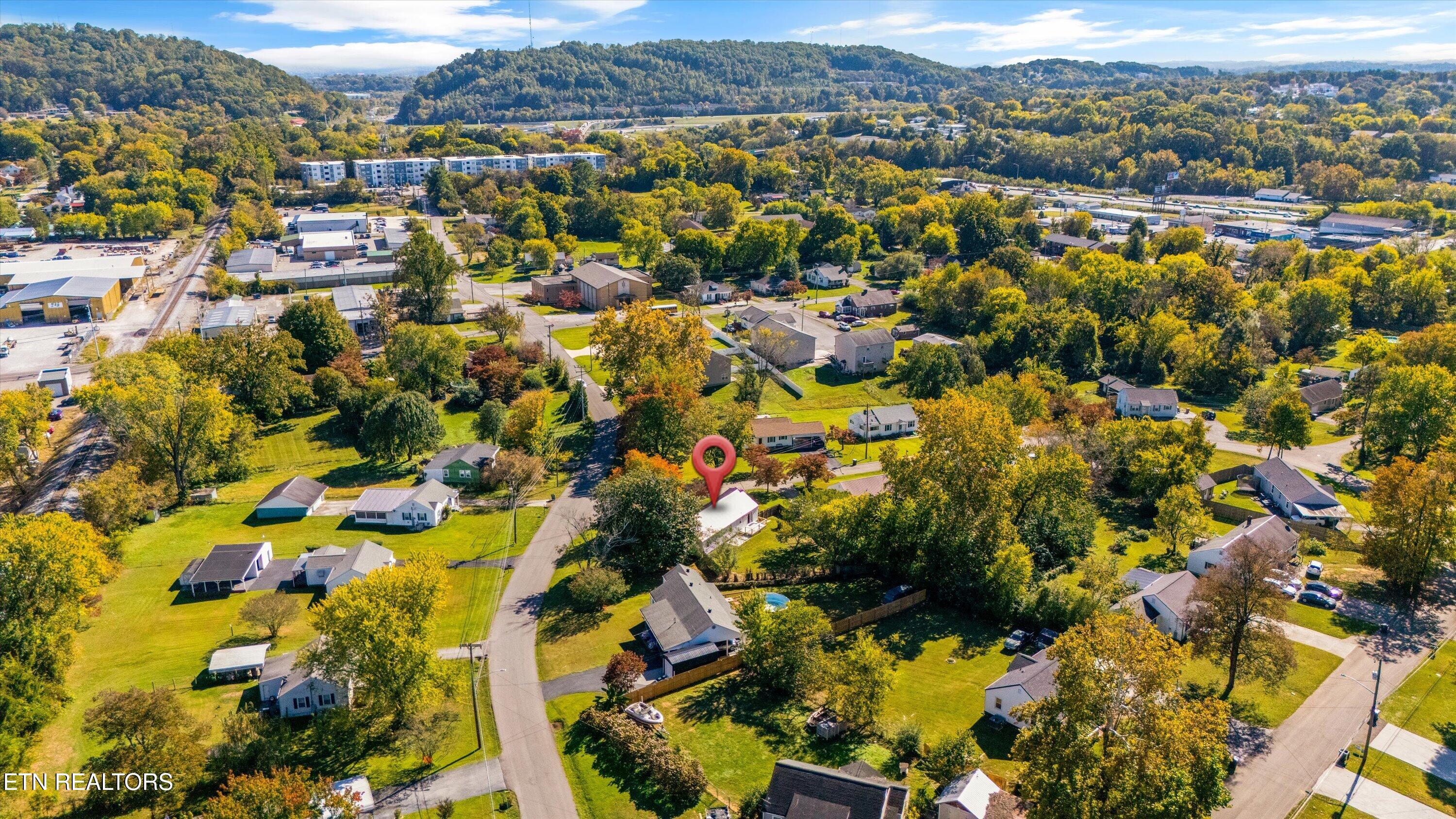 209 S Laurel Circle Knoxville TN 37912