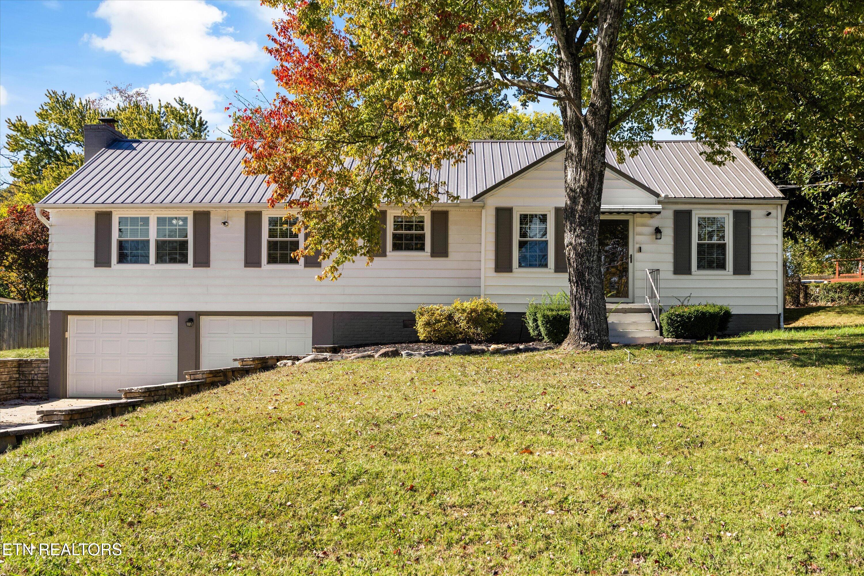209 S Laurel Circle Knoxville TN 37912