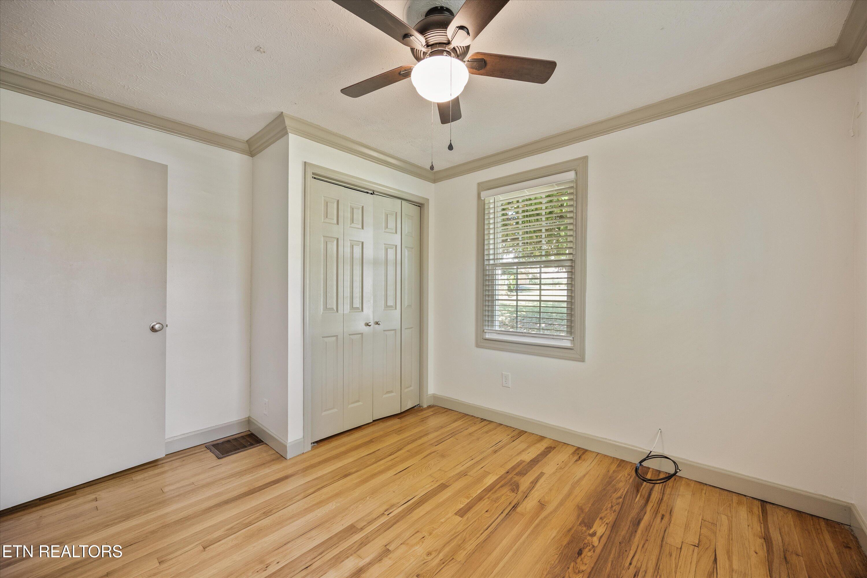 209 S Laurel Circle Knoxville TN 37912