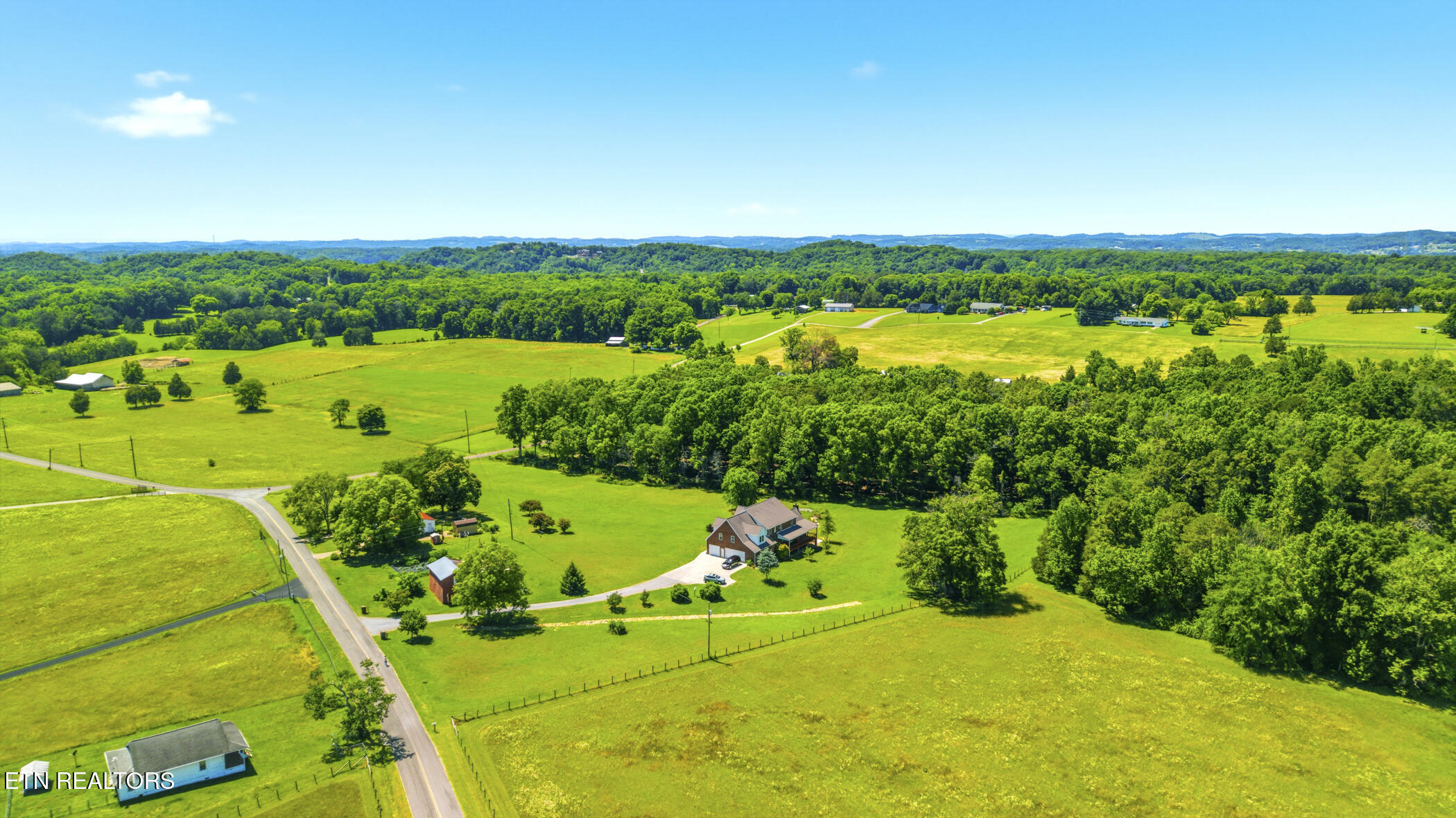 3068 Beecarter Road Dandridge TN 37725