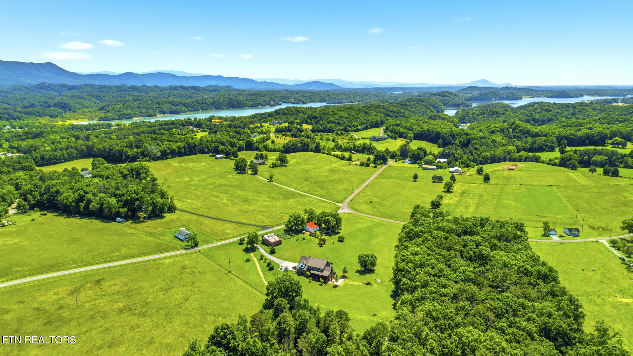 3068 Beecarter Road Dandridge TN 37725