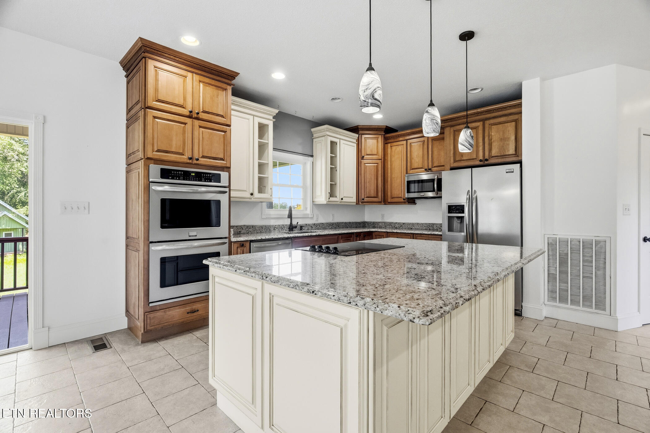 3068 Beecarter Road Dandridge TN 37725