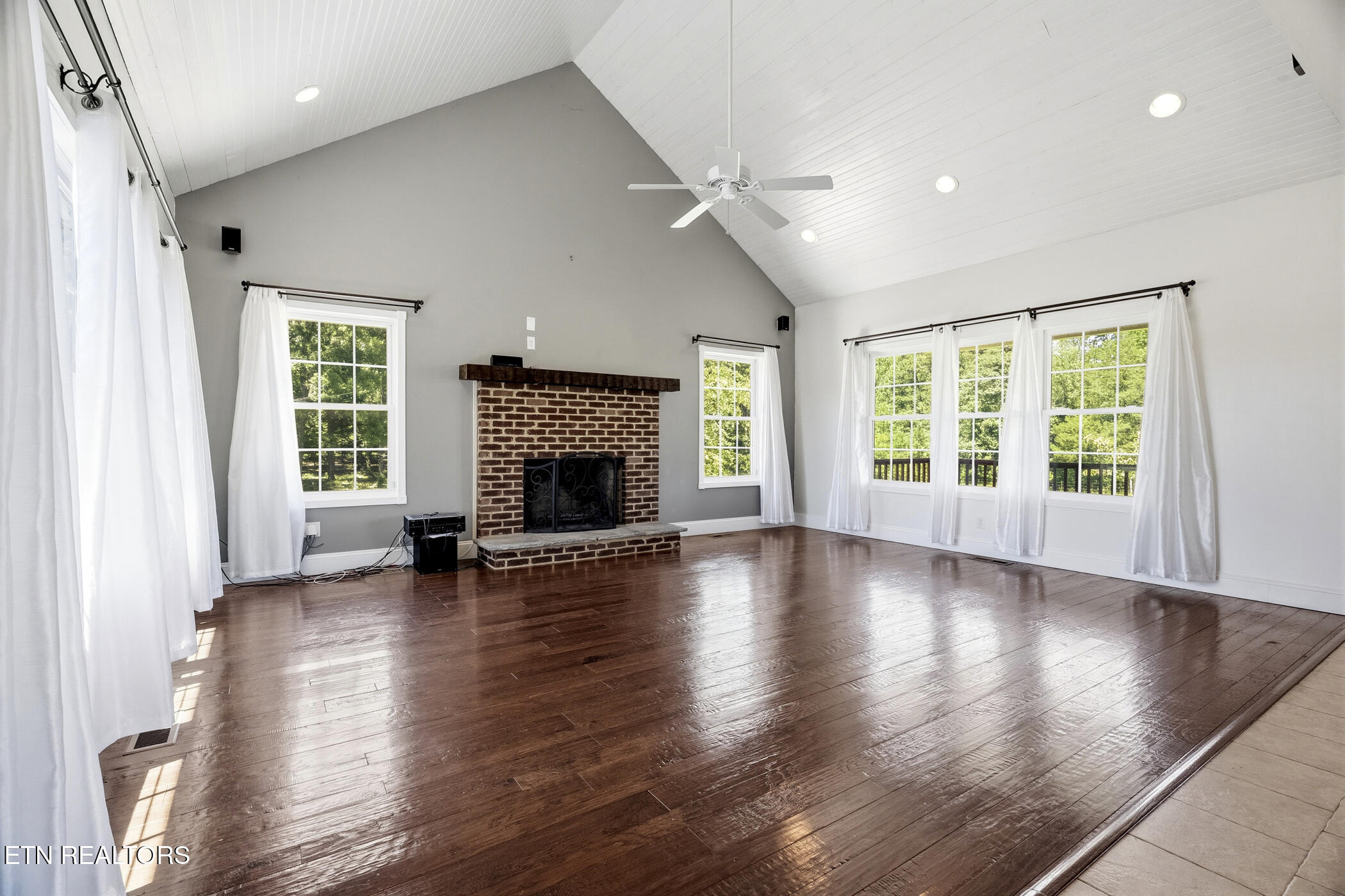 3068 Beecarter Road Dandridge TN 37725
