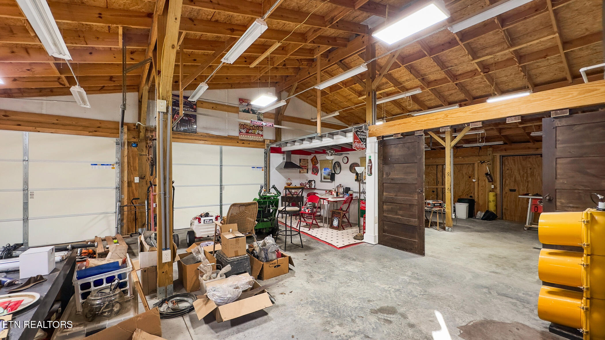 949 Highway 25-32 White Pine TN 37890
