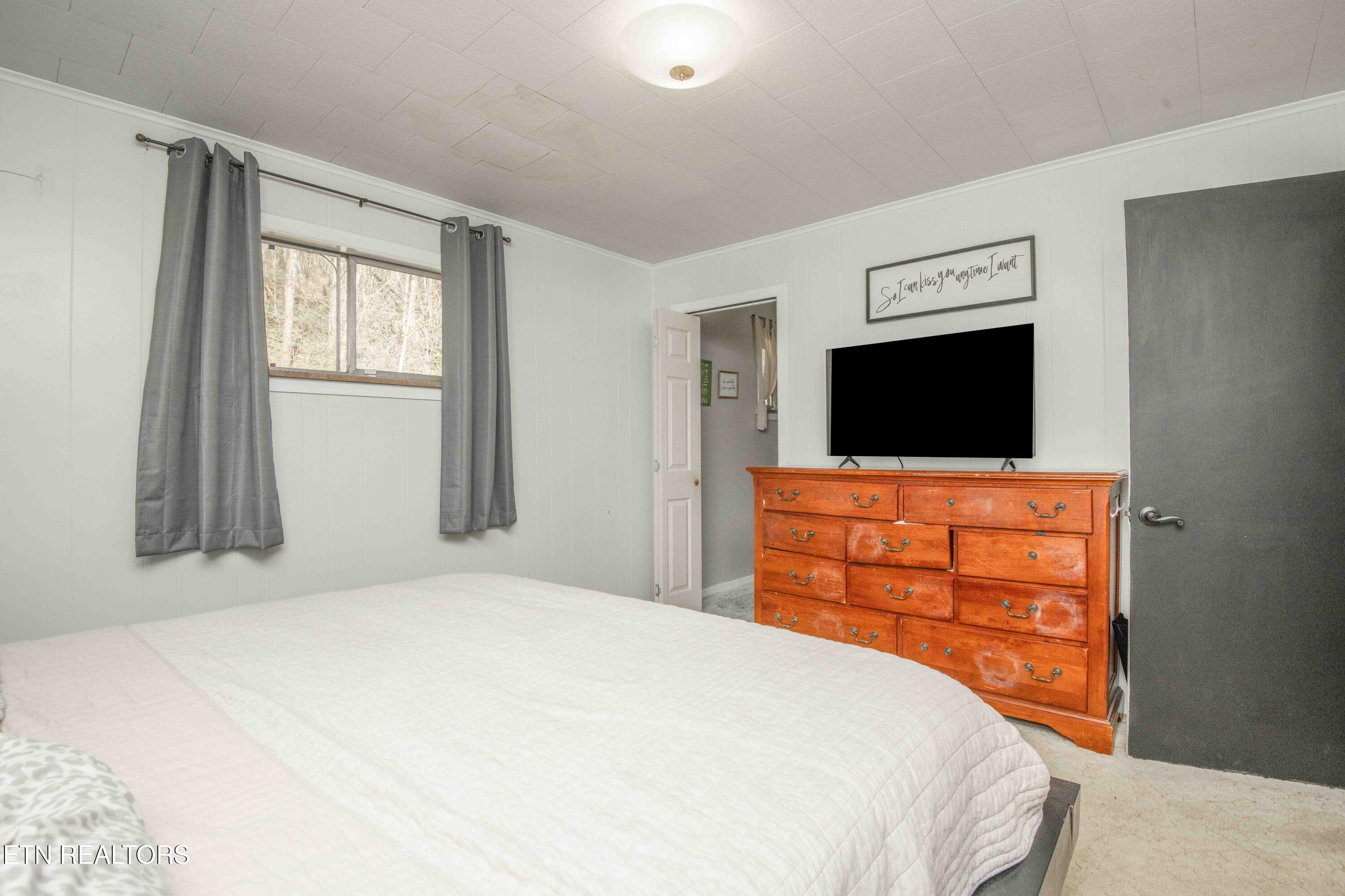 624 Baumgartner Road Harriman TN 37748