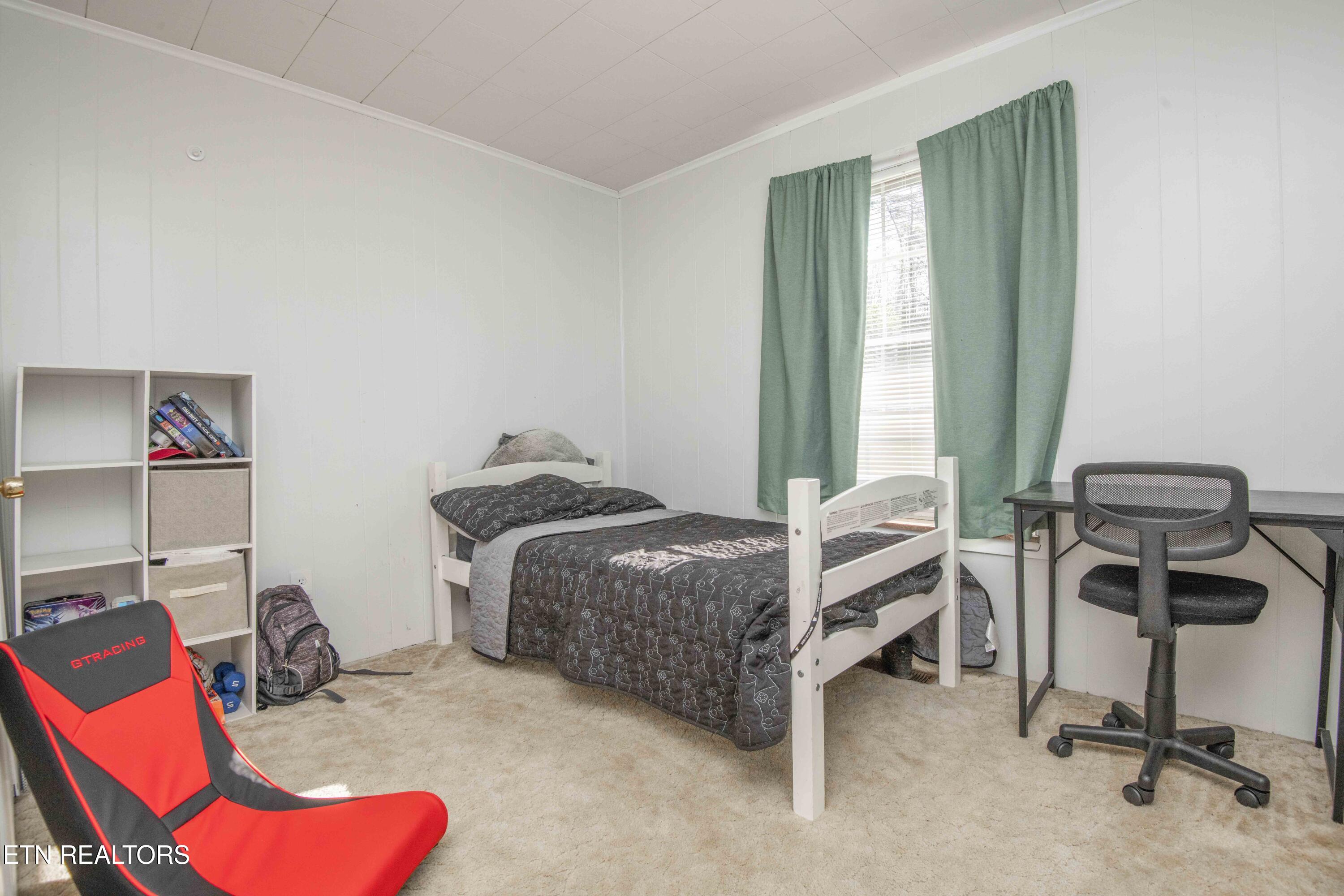 624 Baumgartner Road Harriman TN 37748