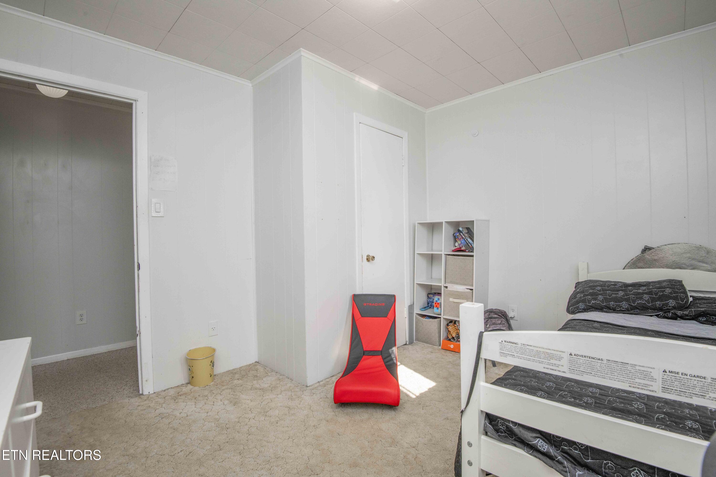 624 Baumgartner Road Harriman TN 37748