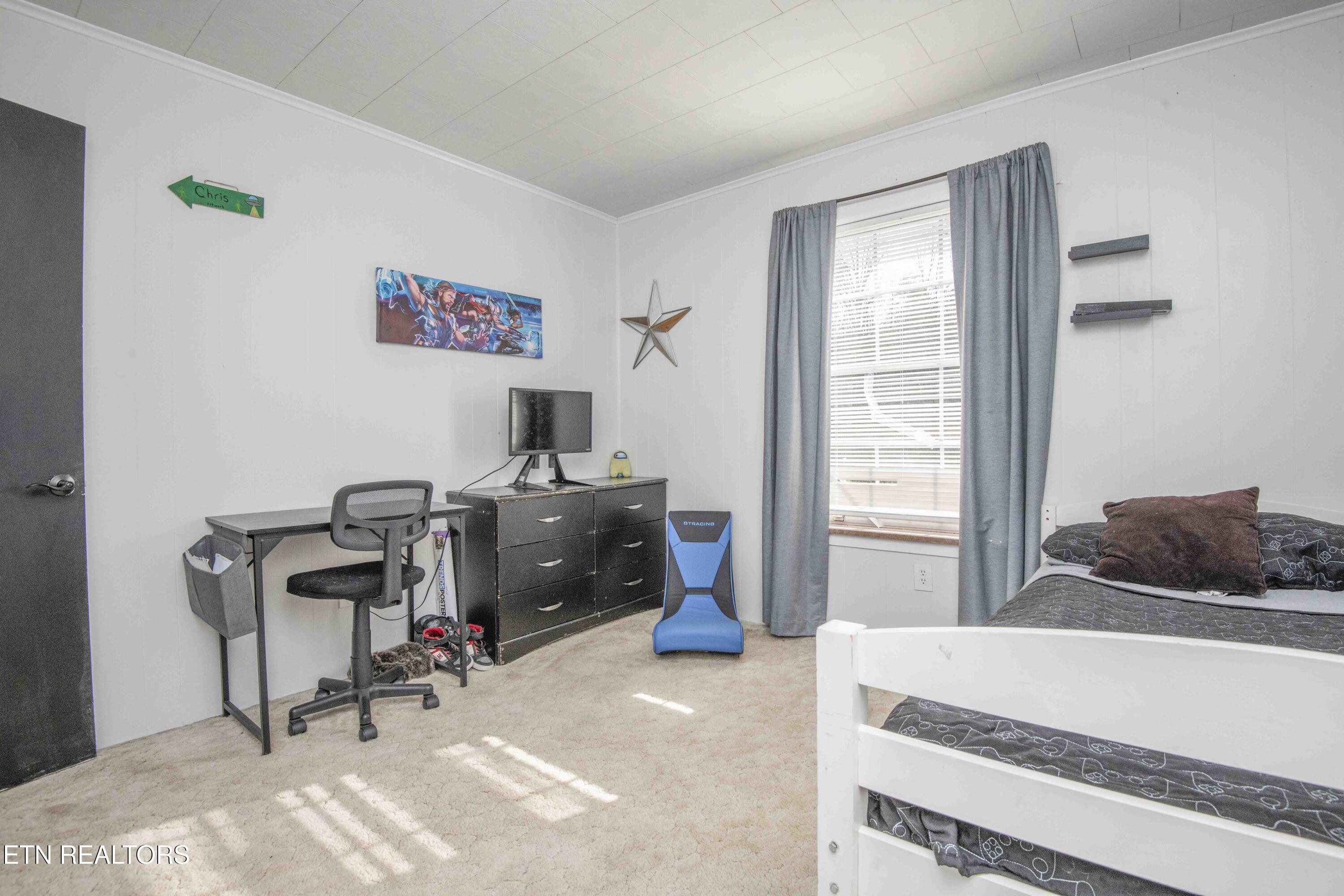 624 Baumgartner Road Harriman TN 37748