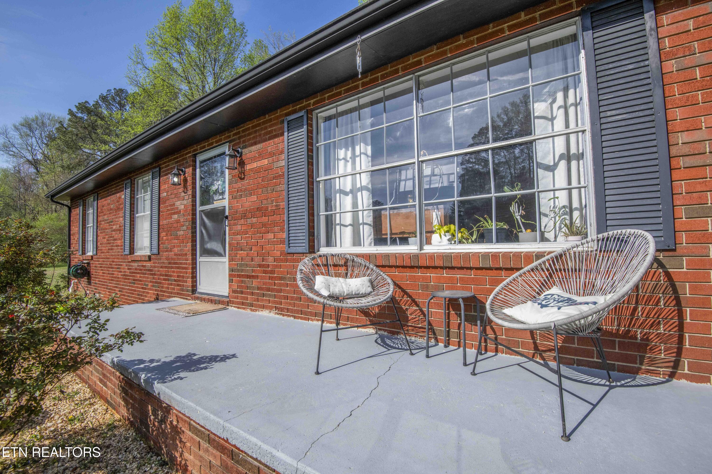 624 Baumgartner Road Harriman TN 37748