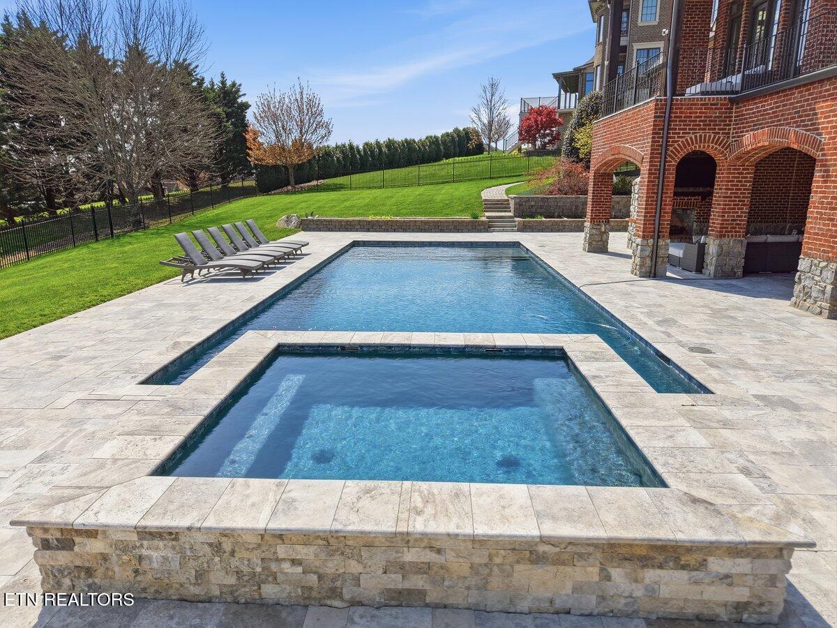 12742 Highwick Circle Knoxville TN 37934