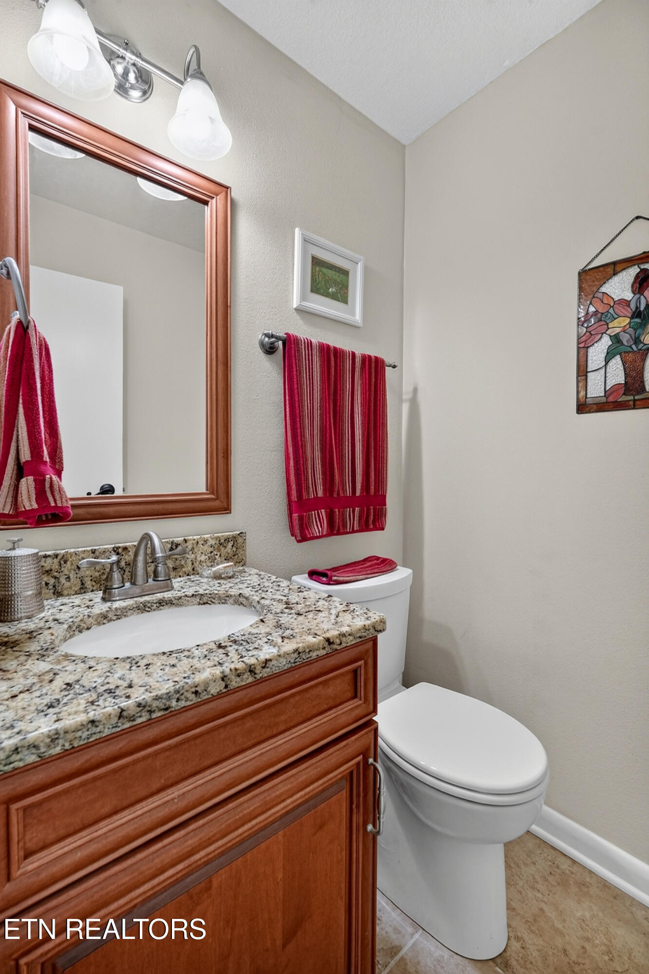 64 Lakeshore Circle Crossville TN 38558