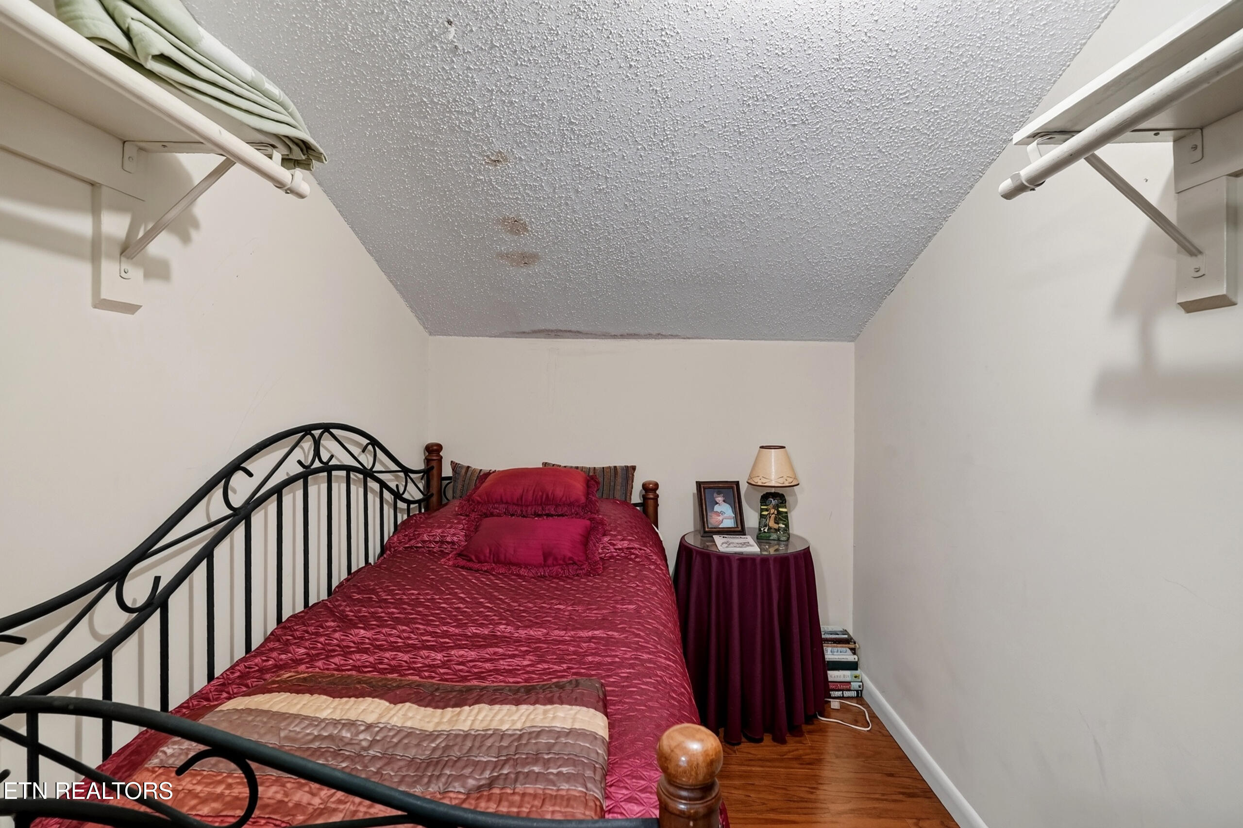 64 Lakeshore Circle Crossville TN 38558