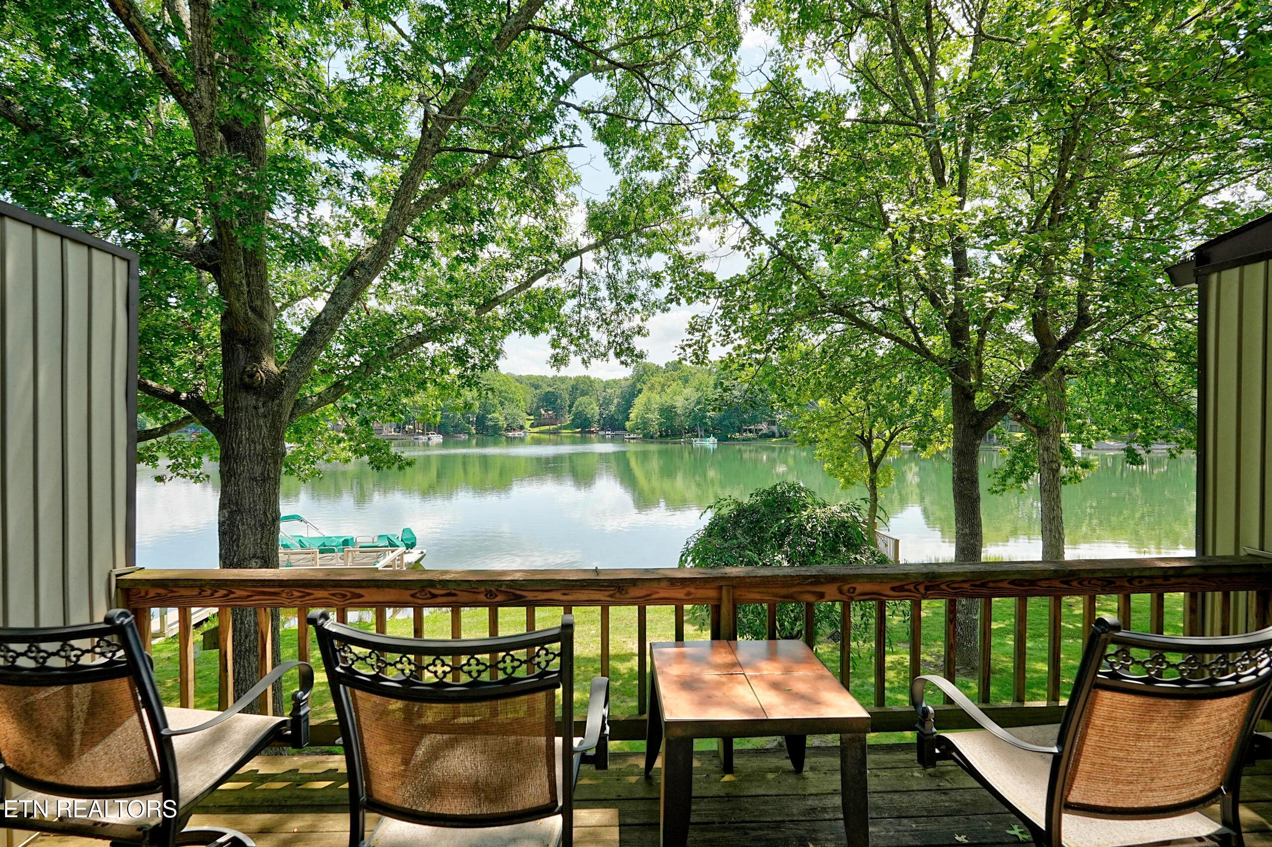 64 Lakeshore Circle Crossville TN 38558